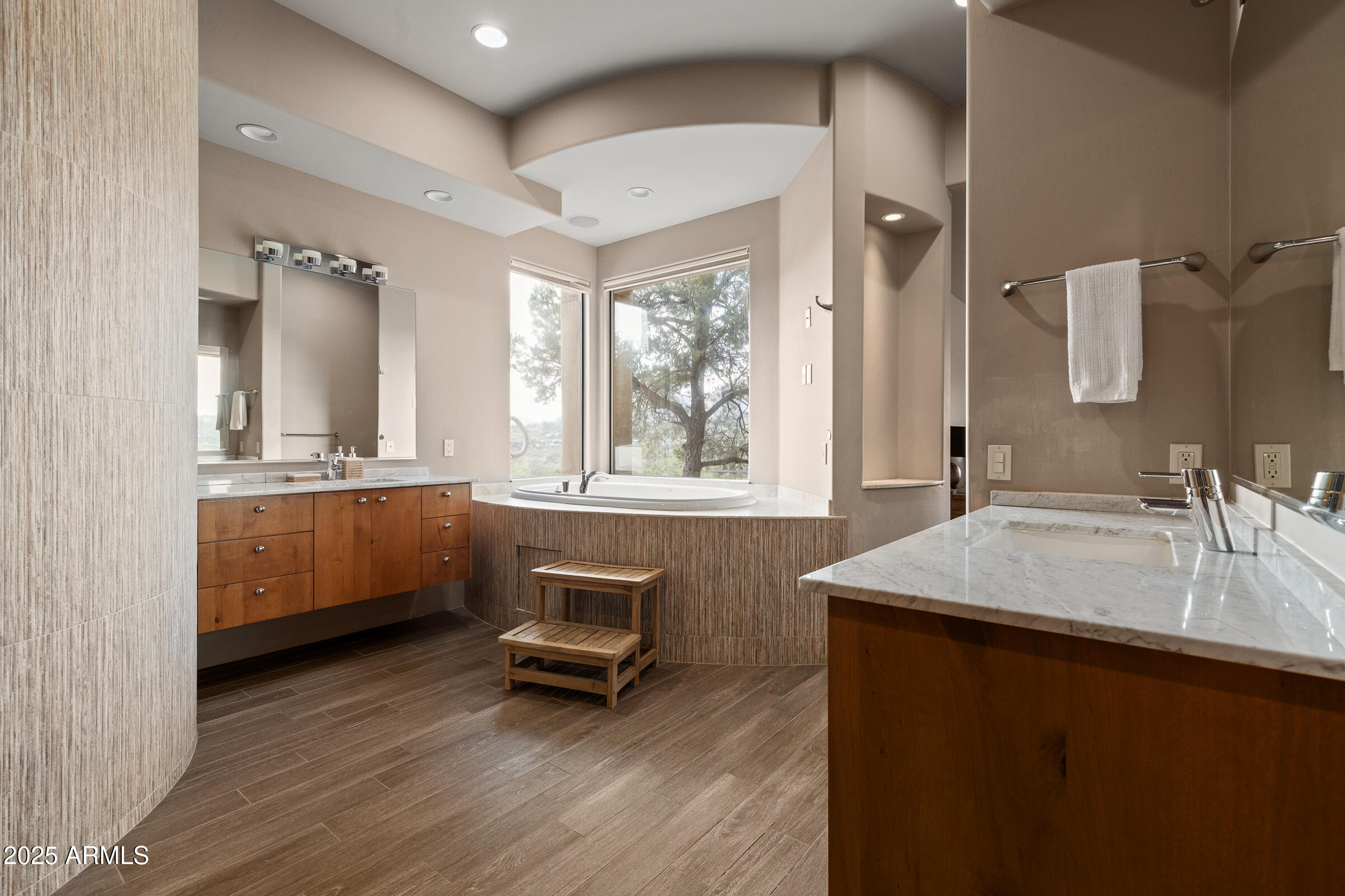 Under 5 Acres - Residential