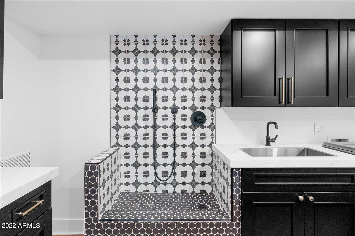 ORANGEWOOD LOTS 11-15 BLOCK 2 - Residential