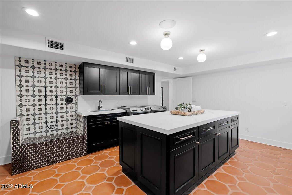 ORANGEWOOD LOTS 11-15 BLOCK 2 - Residential