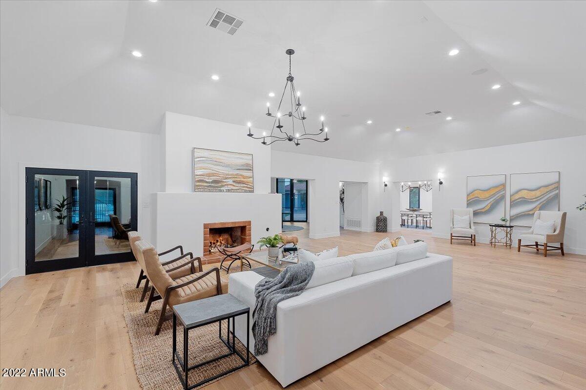 ORANGEWOOD LOTS 11-15 BLOCK 2 - Residential