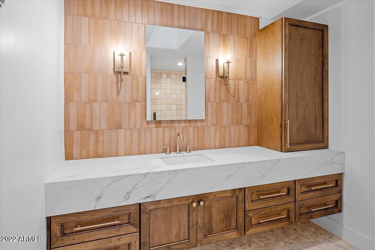 ORANGEWOOD LOTS 11-15 BLOCK 2 - Residential