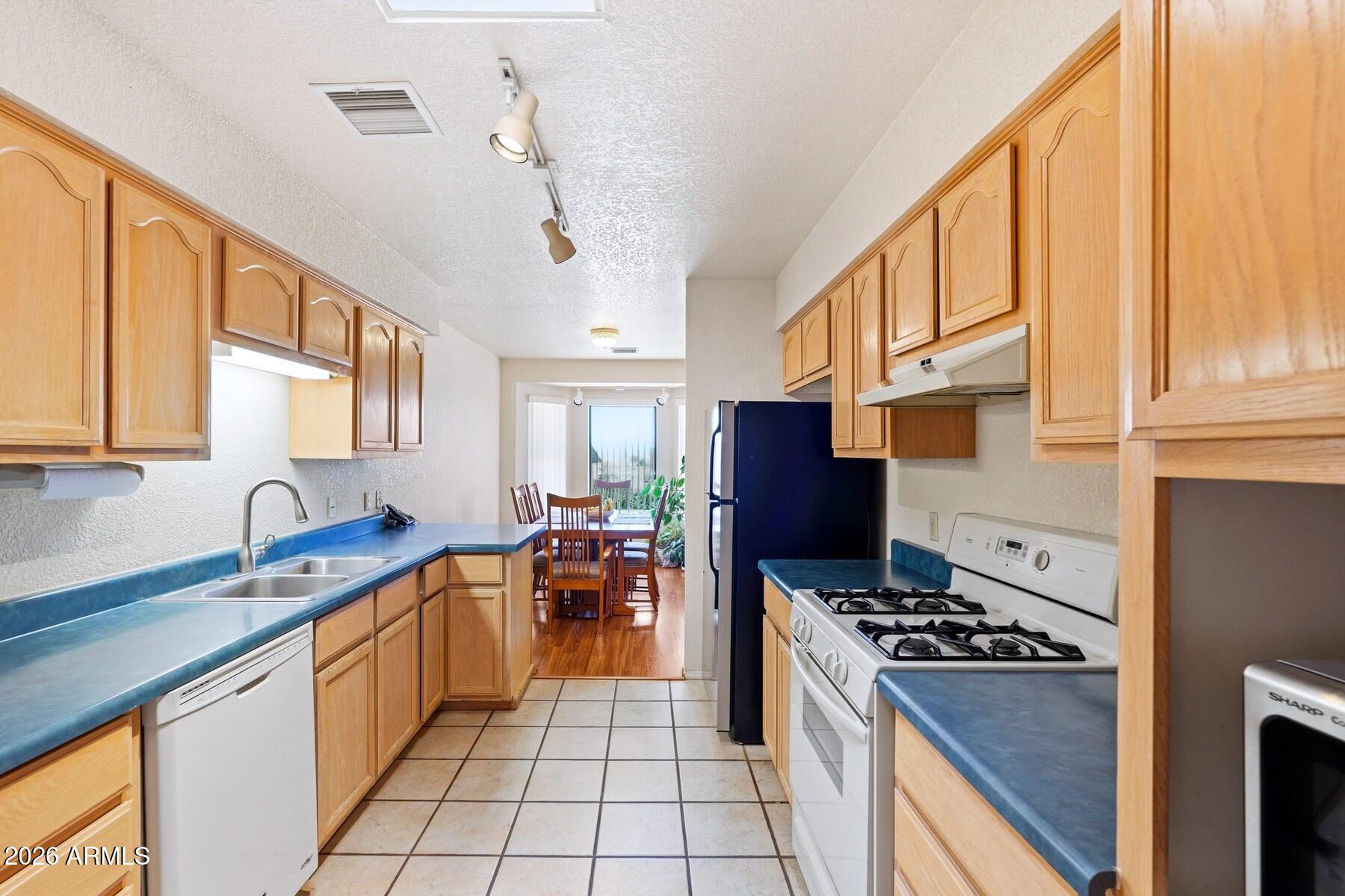 SAN JOSE ESTATES - Residential