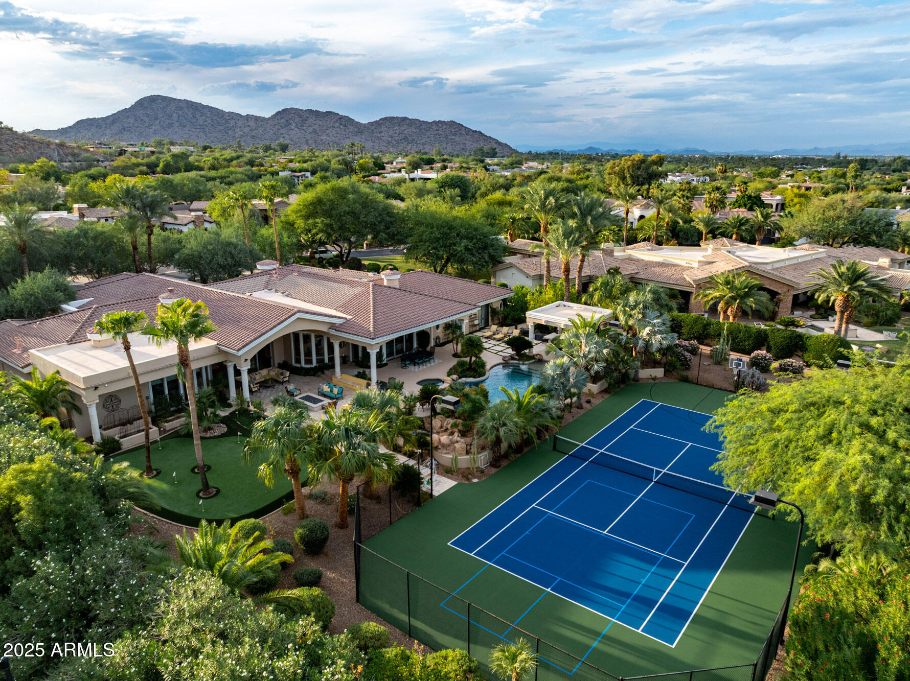 KERR ESTATES 1 - Residential