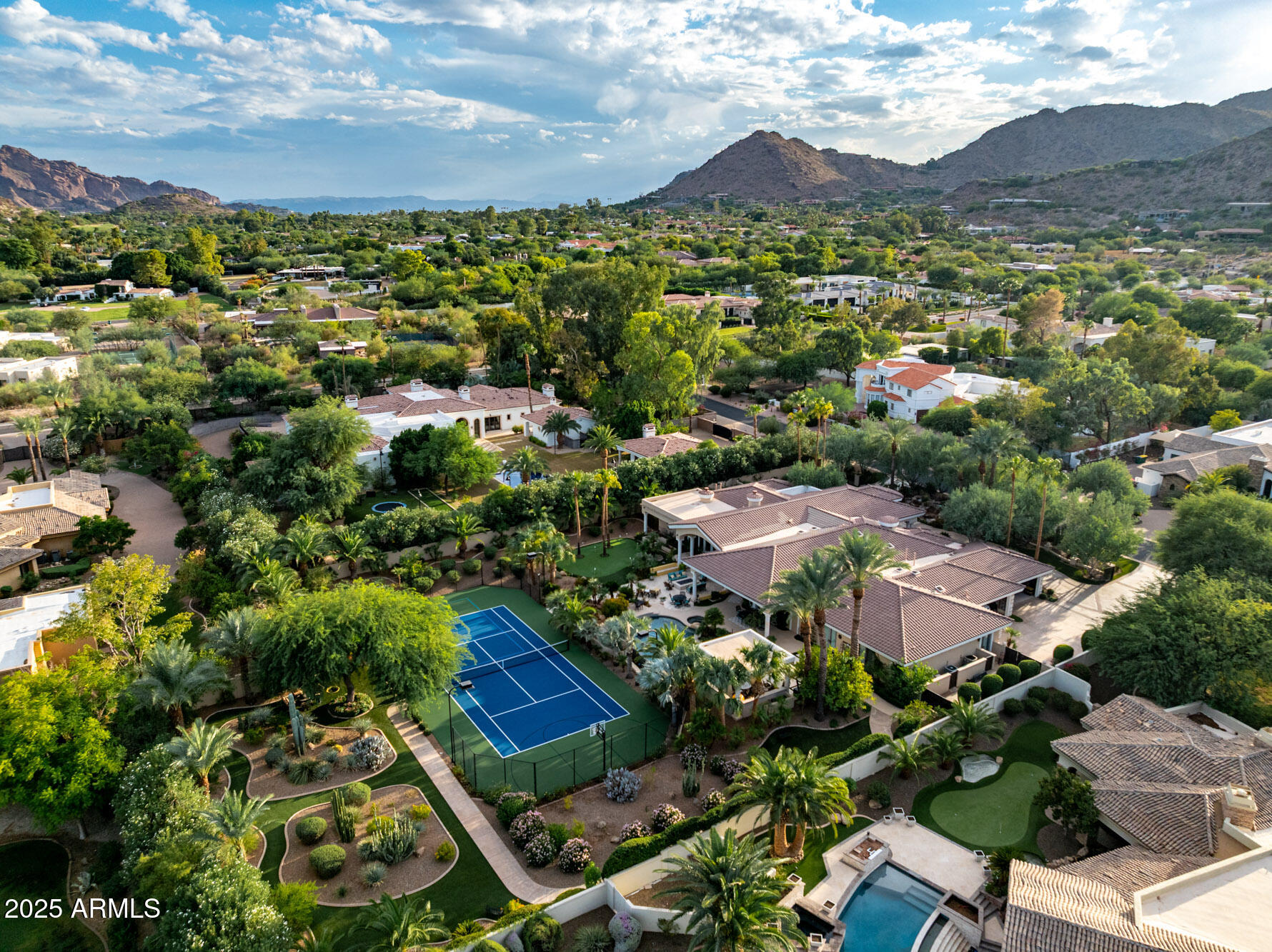 KERR ESTATES 1 - Residential