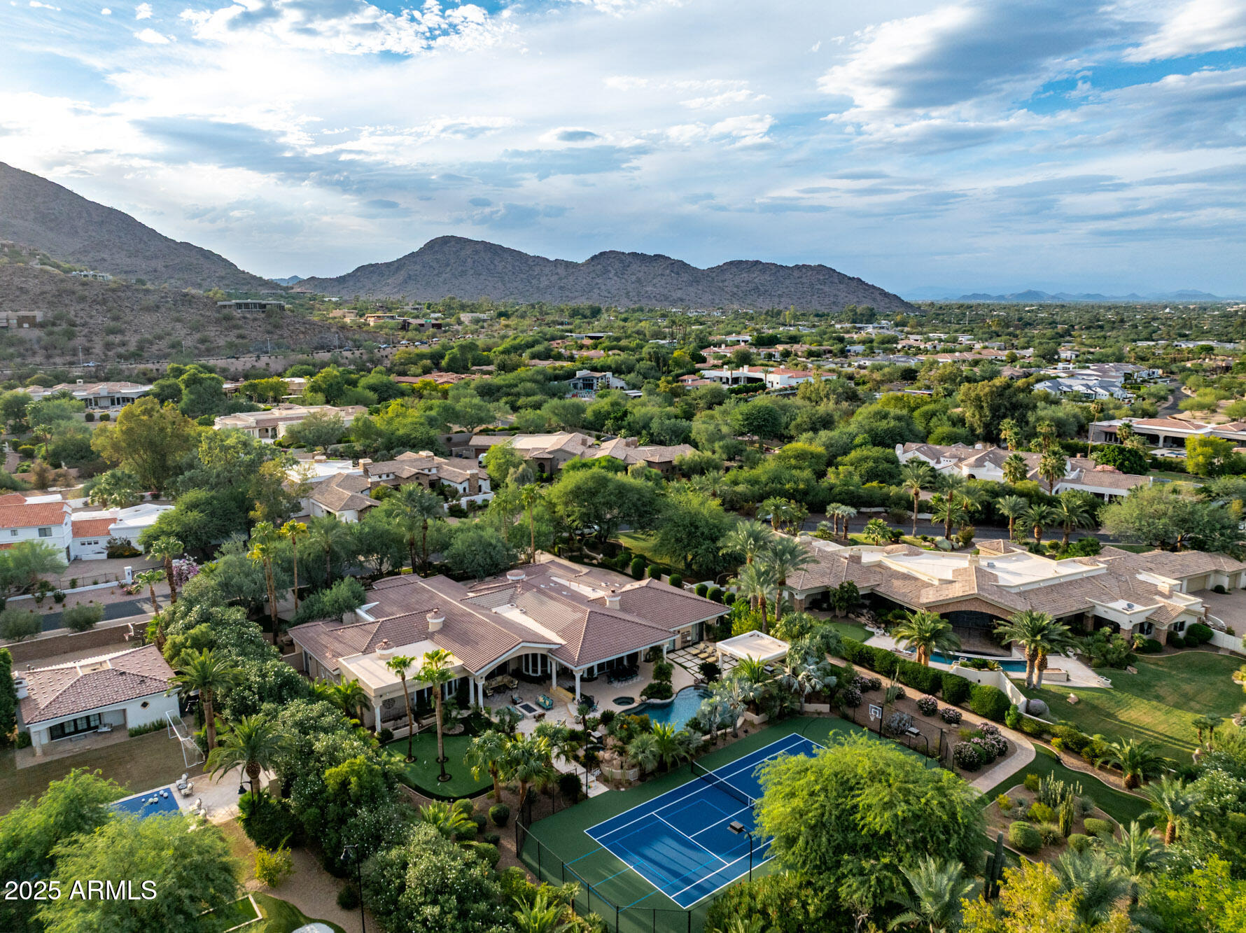 KERR ESTATES 1 - Residential