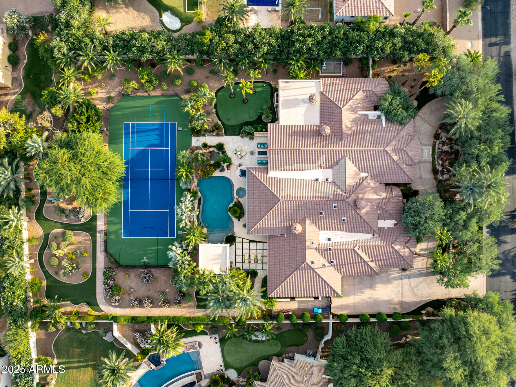 KERR ESTATES 1 - Residential