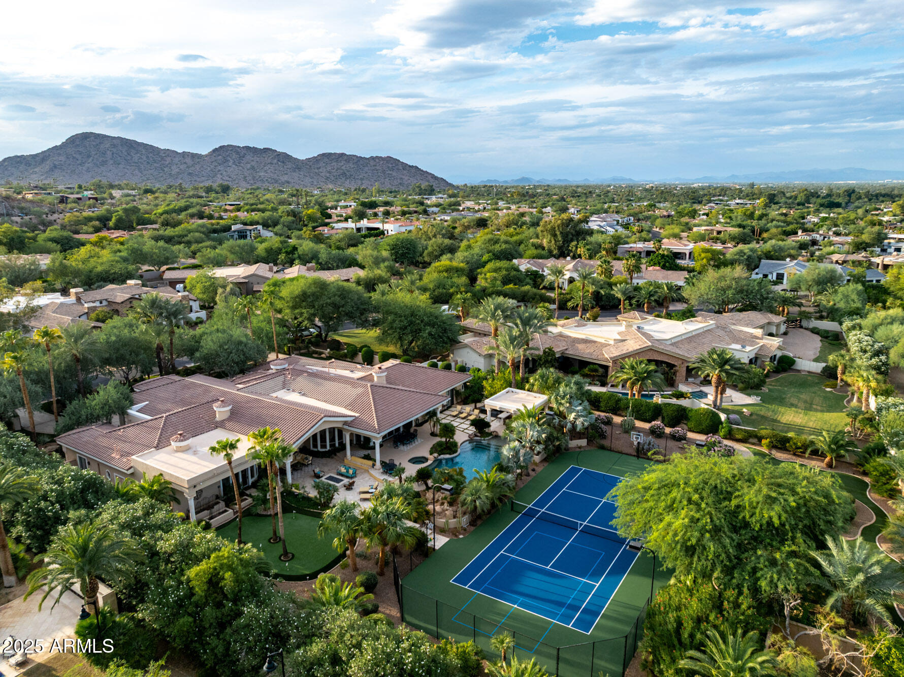 KERR ESTATES 1 - Residential
