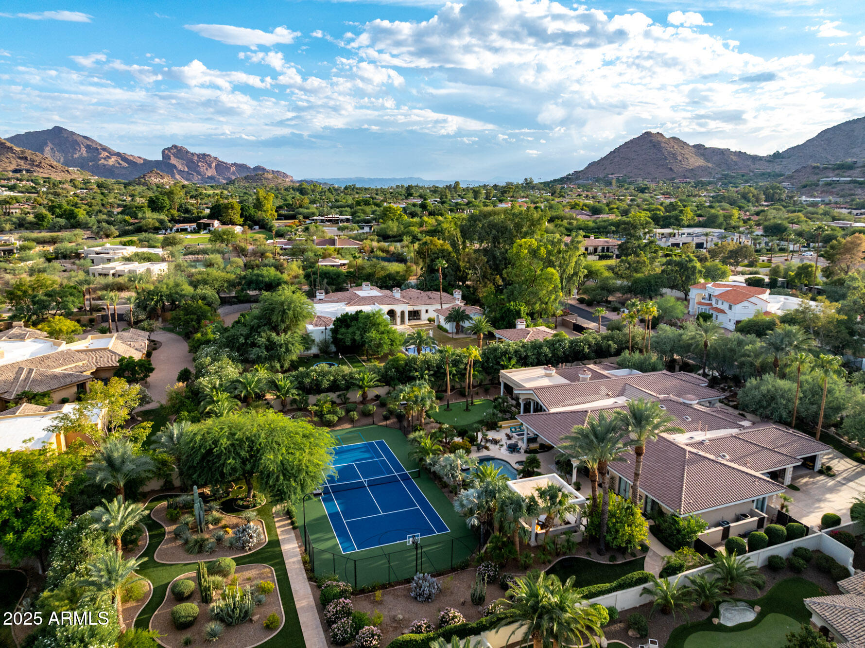 KERR ESTATES 1 - Residential