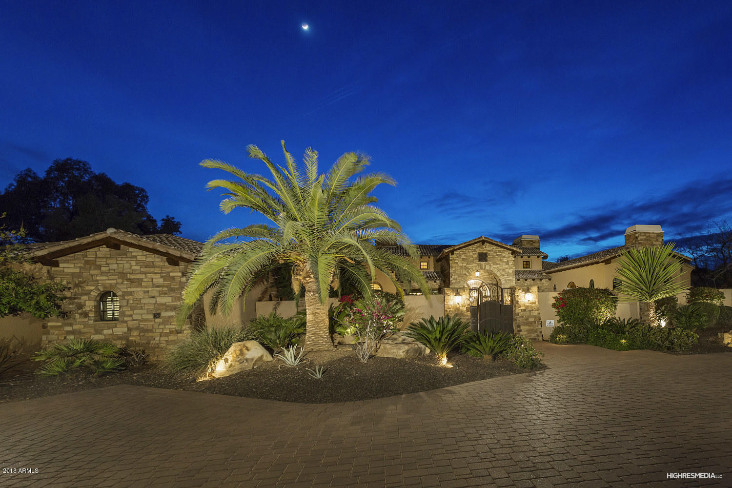 PARADISE VALLEY CUSTOM - Residential