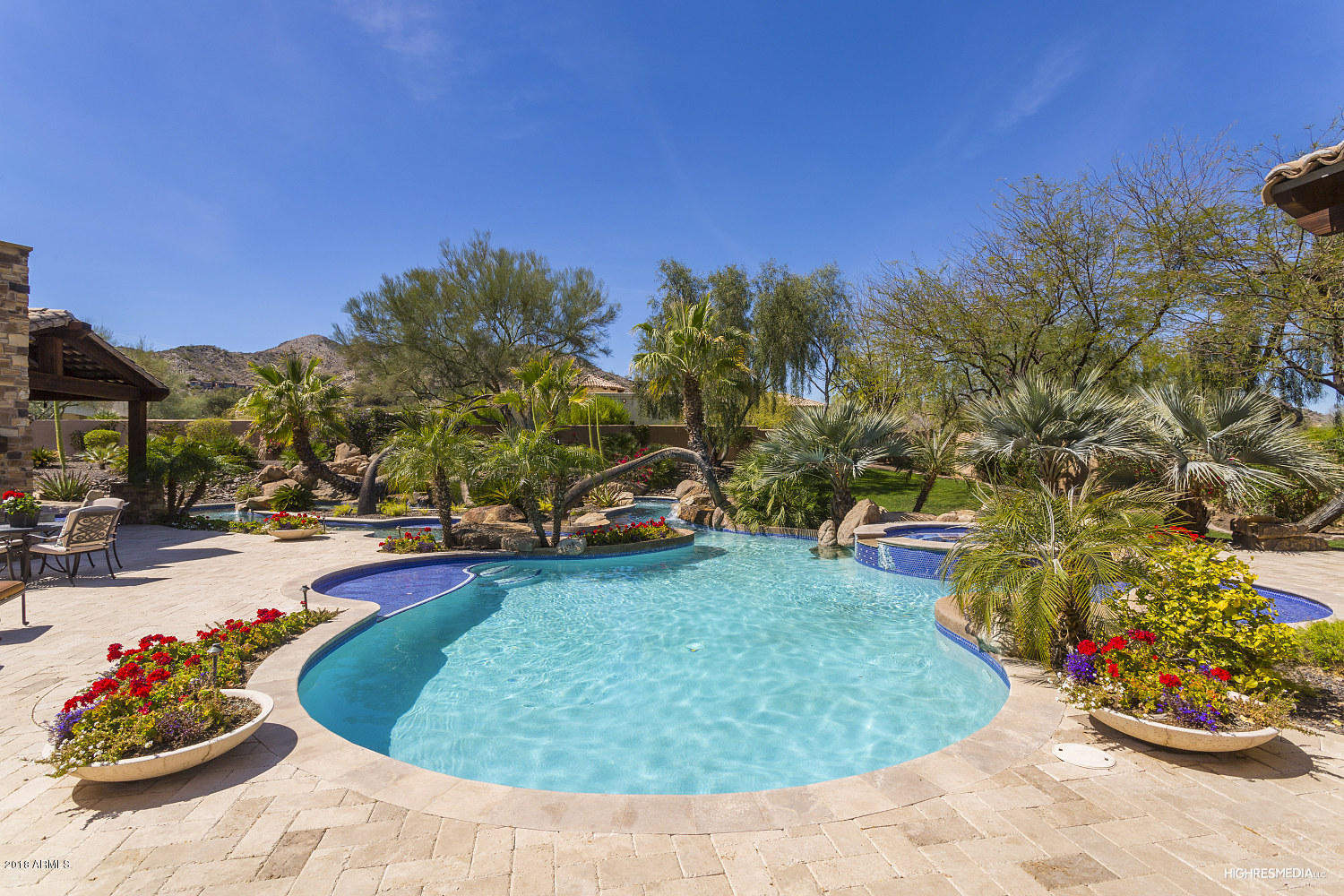 PARADISE VALLEY CUSTOM - Residential