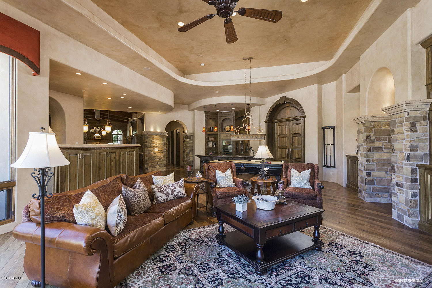 PARADISE VALLEY CUSTOM - Residential