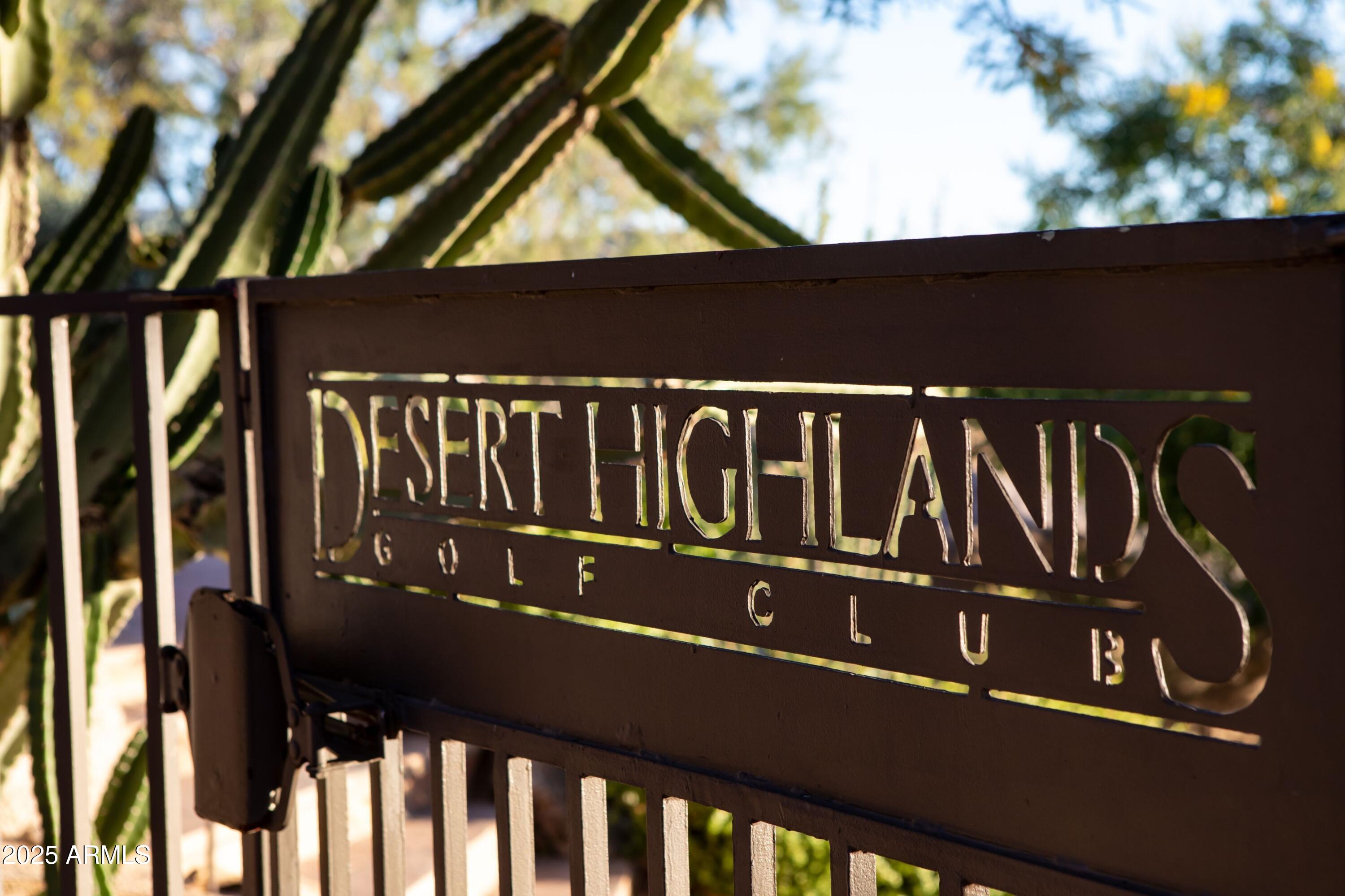 DESERT HIGHLANDS AREA A LOT 40-71 TR A PVT ST - Residential