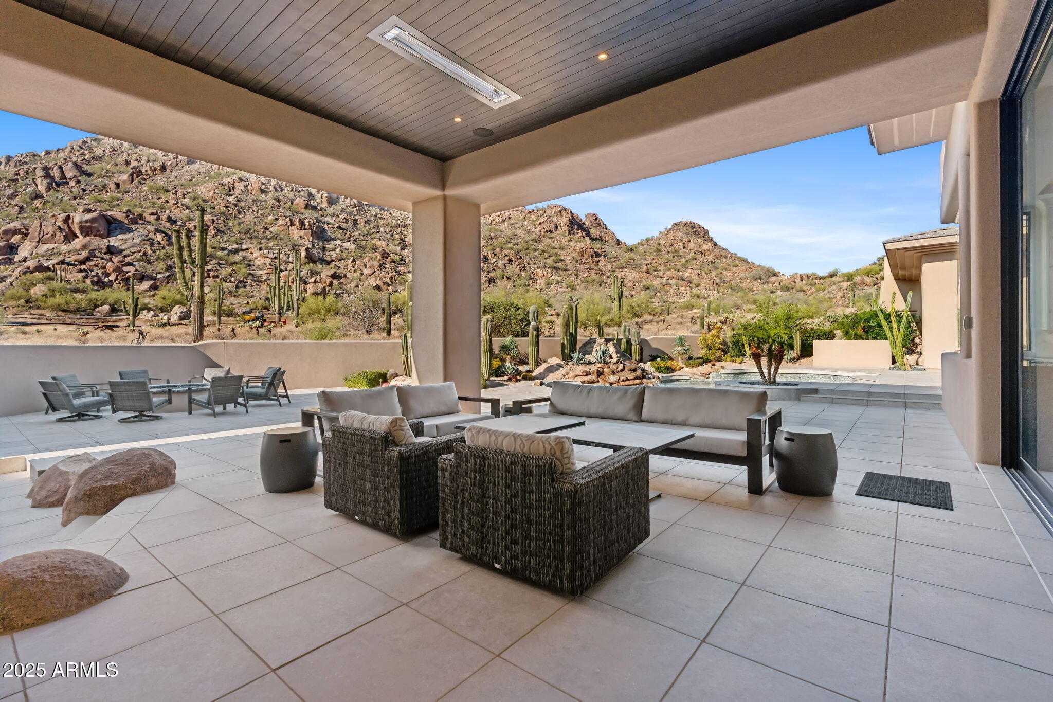 DESERT HIGHLANDS AREA A LOT 40-71 TR A PVT ST - Residential