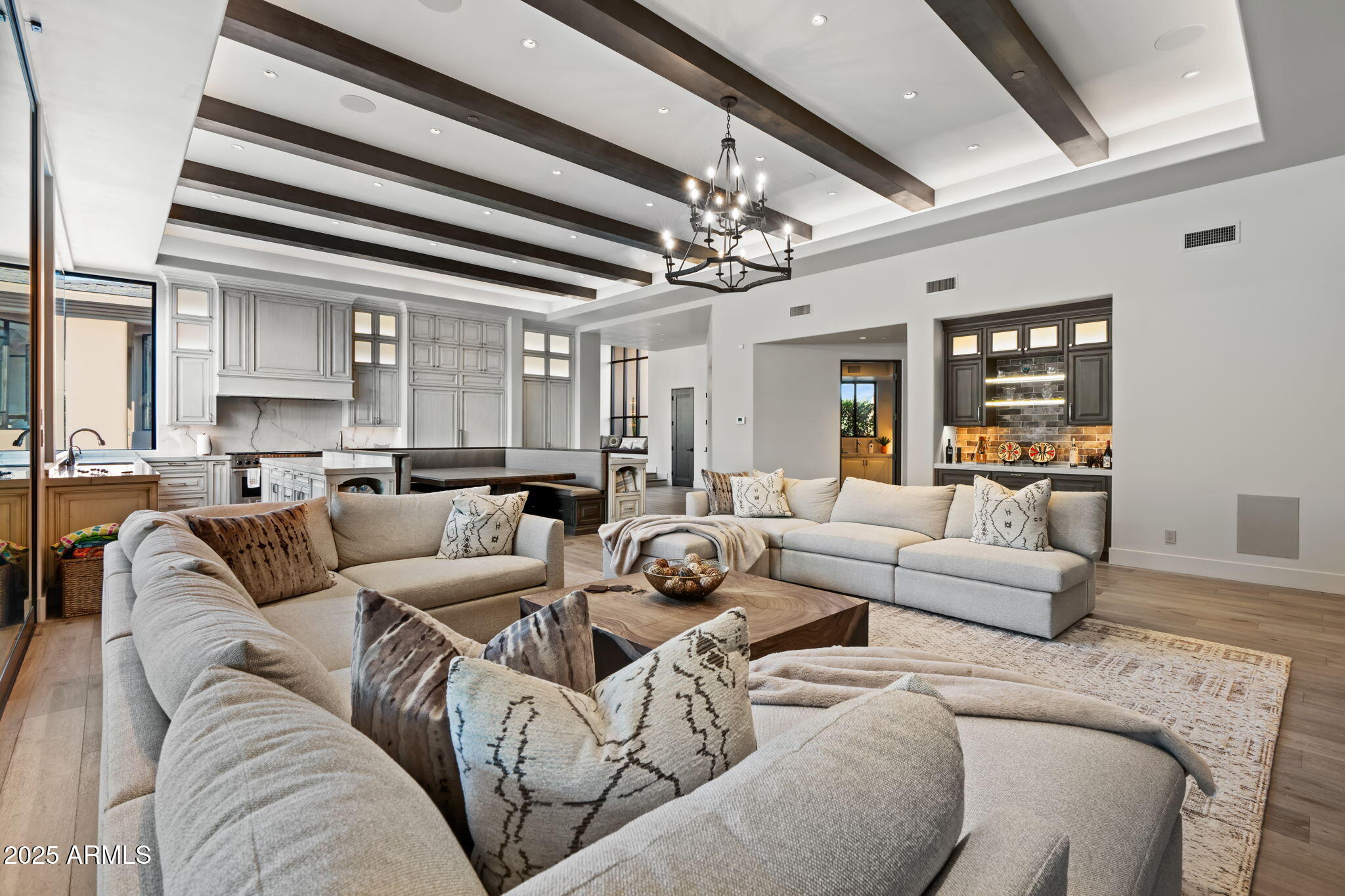 DESERT HIGHLANDS AREA A LOT 40-71 TR A PVT ST - Residential