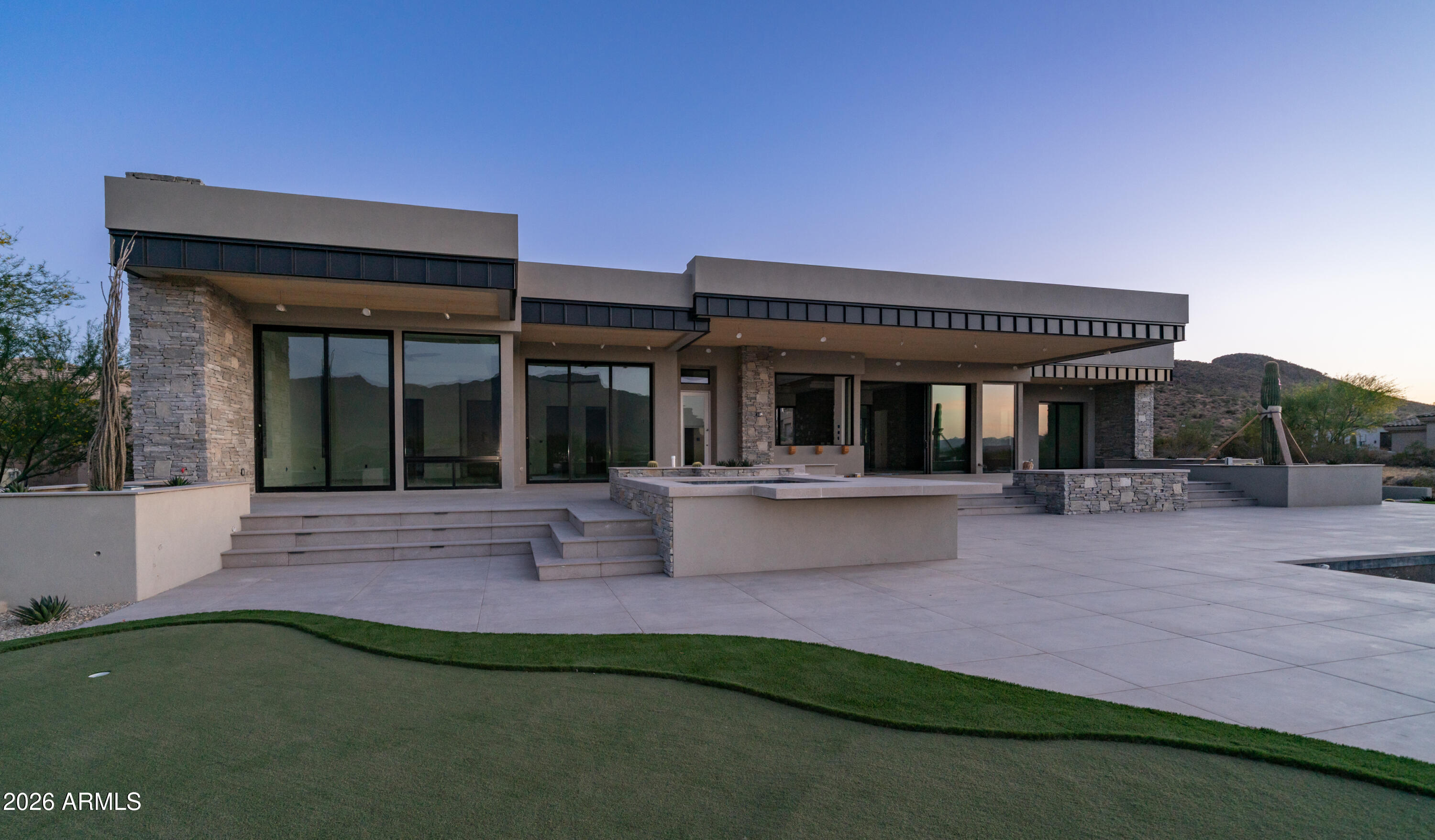 EL MIRADOR AT SUPERSTITION MOUNTAIN - Residential