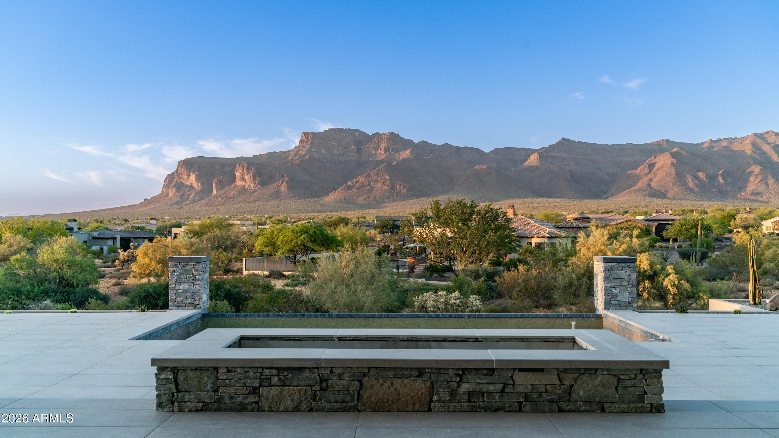 EL MIRADOR AT SUPERSTITION MOUNTAIN - Residential