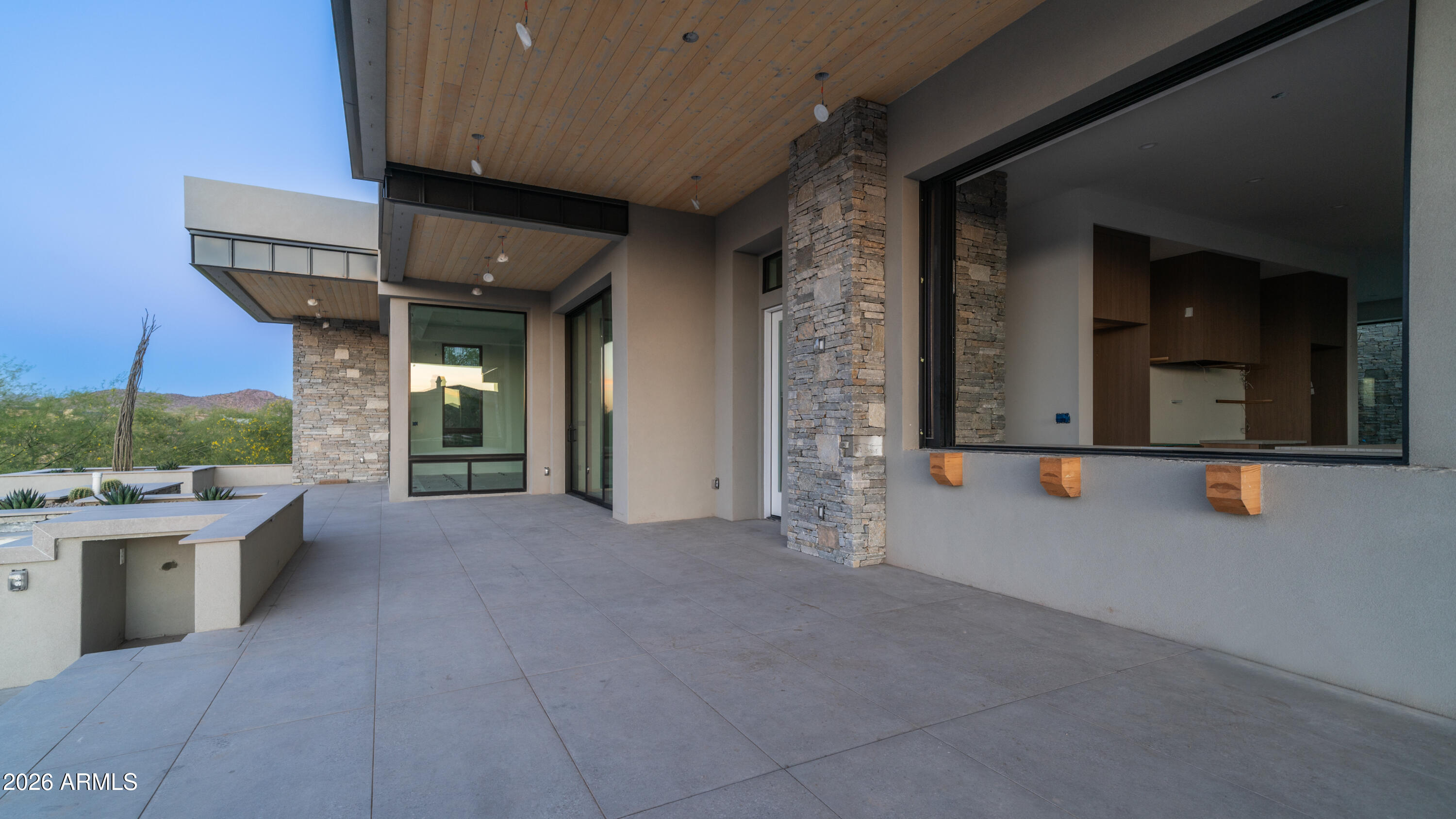 EL MIRADOR AT SUPERSTITION MOUNTAIN - Residential