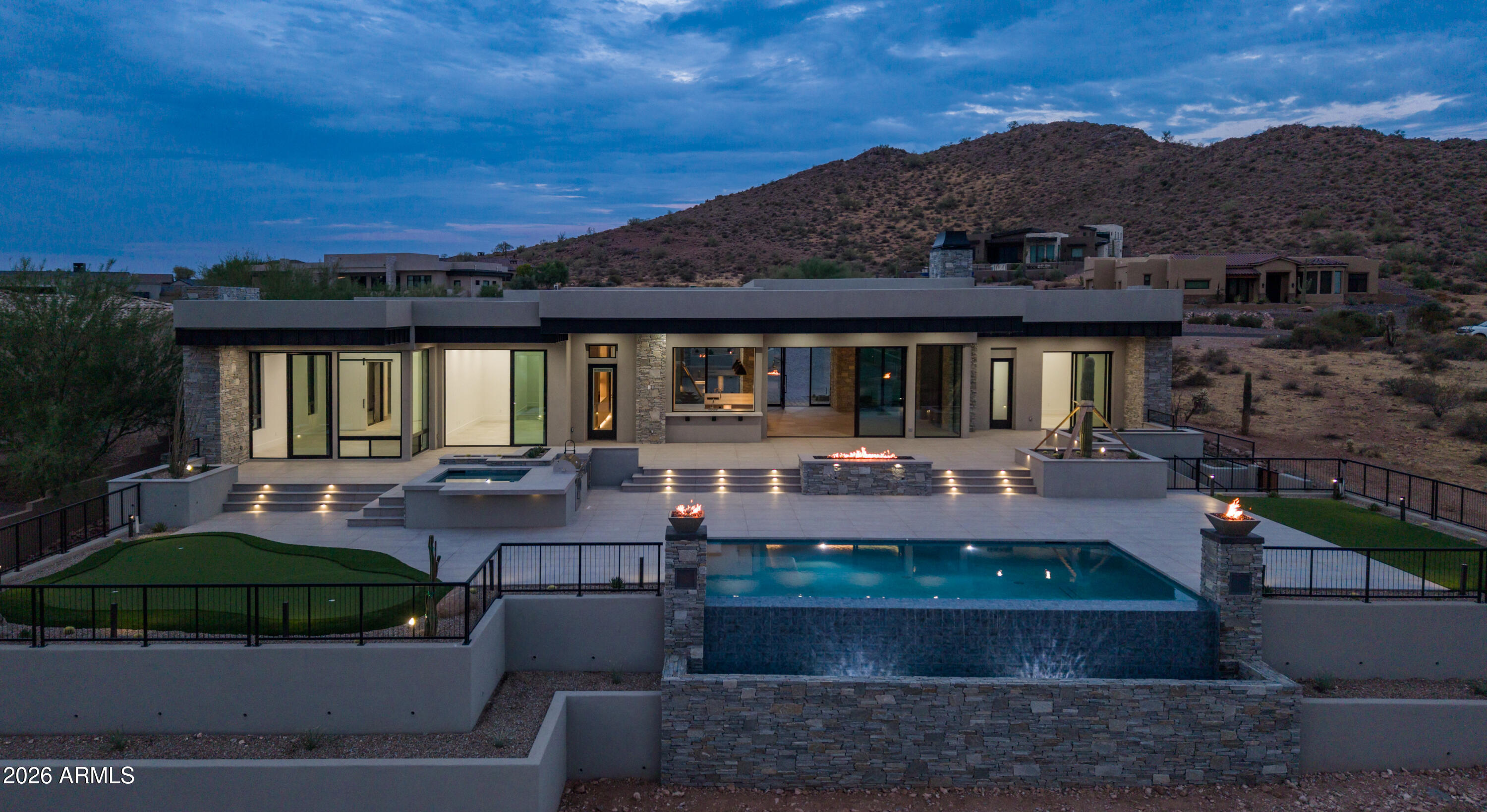 EL MIRADOR AT SUPERSTITION MOUNTAIN - Residential