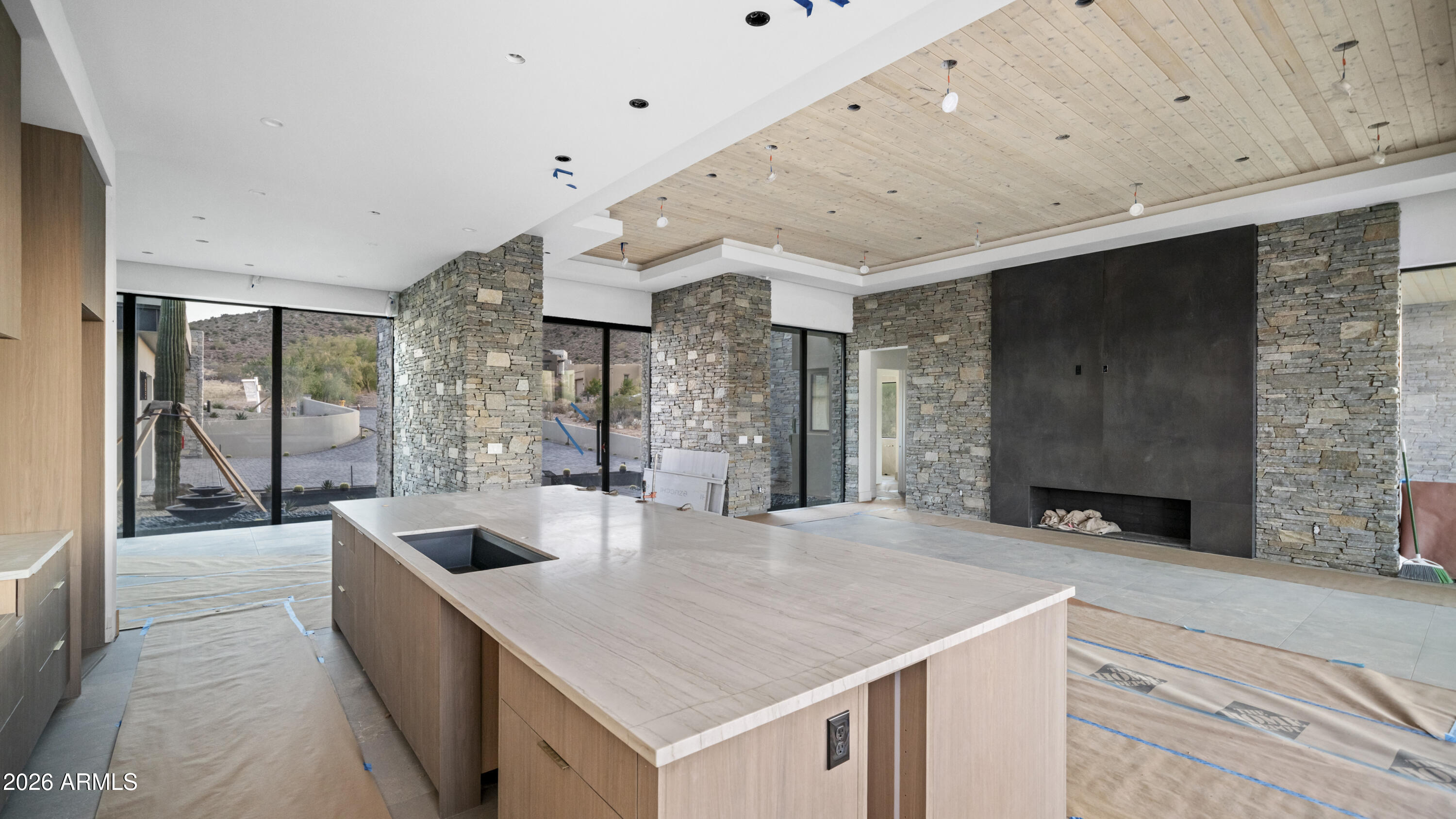 EL MIRADOR AT SUPERSTITION MOUNTAIN - Residential