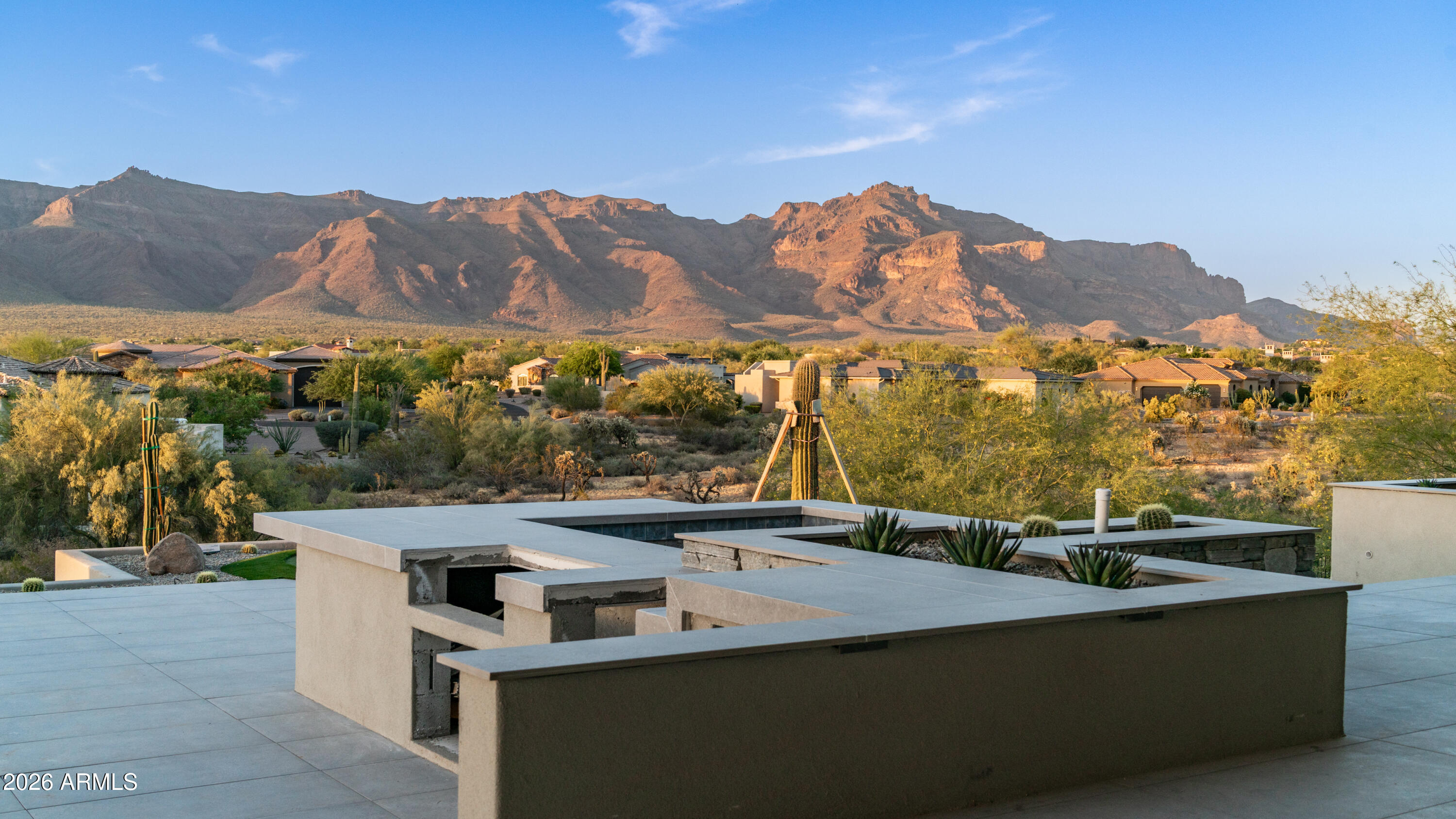 EL MIRADOR AT SUPERSTITION MOUNTAIN - Residential