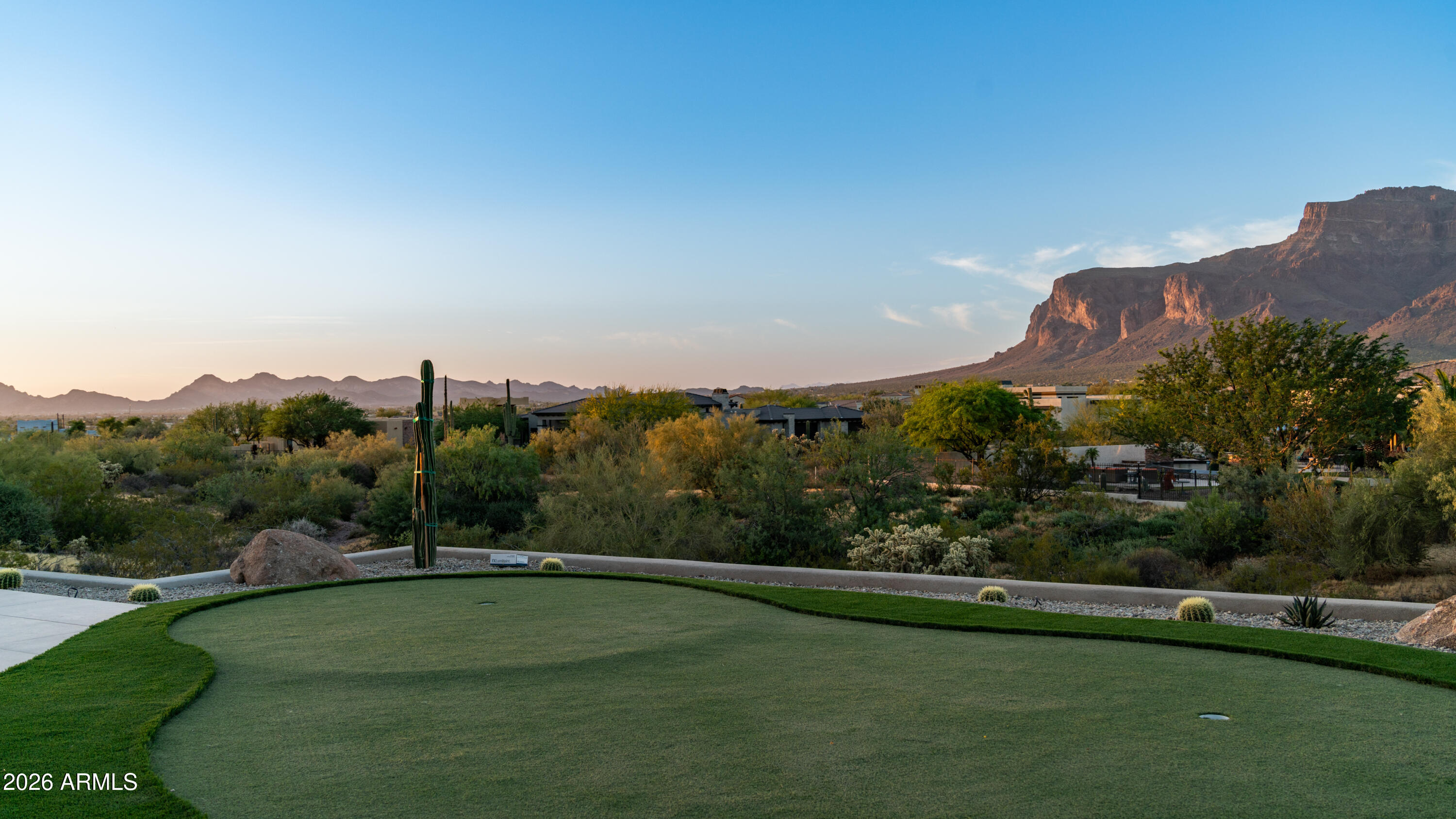 EL MIRADOR AT SUPERSTITION MOUNTAIN - Residential