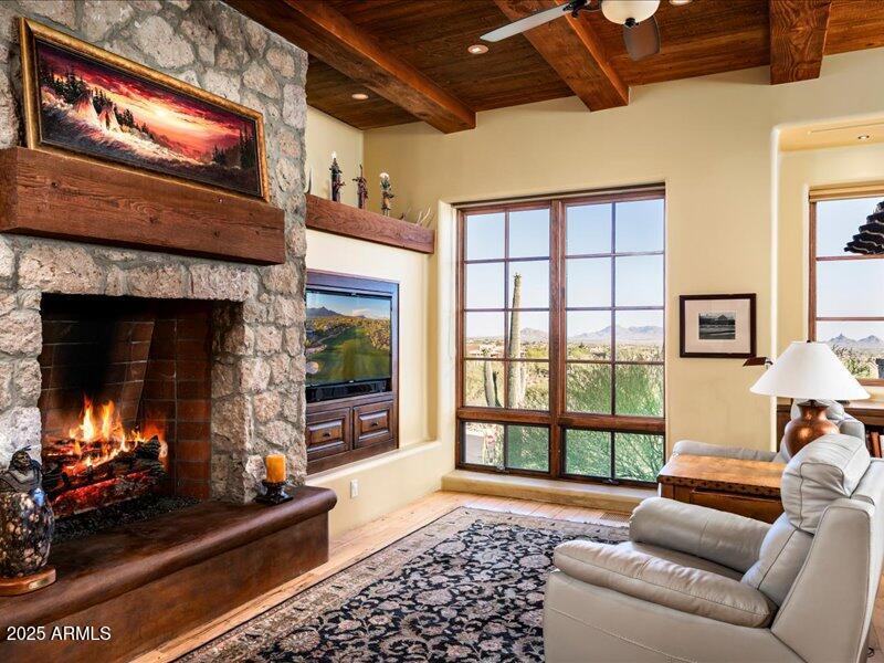 DESERT MOUNTAIN - Residential