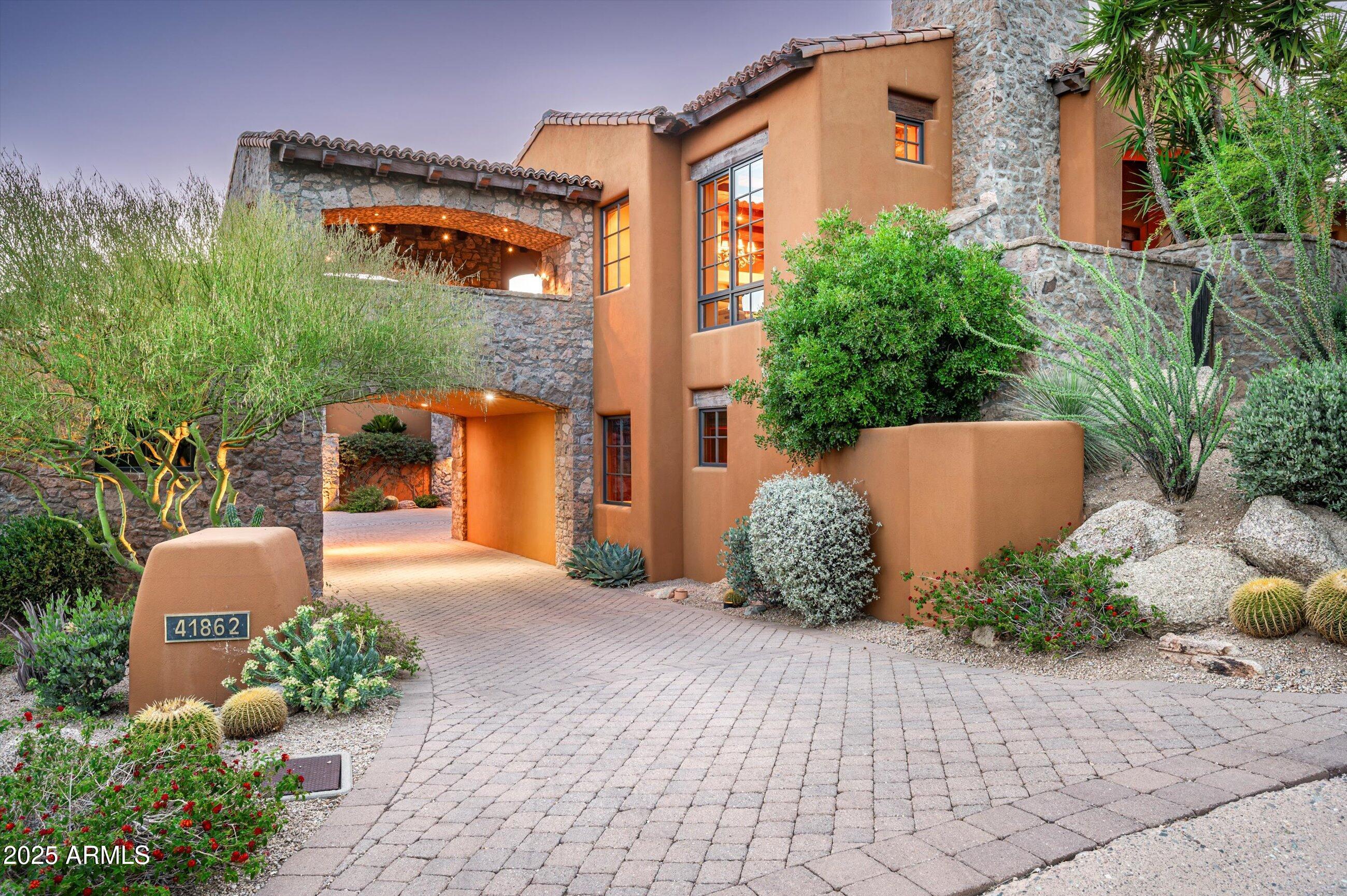 DESERT MOUNTAIN - Residential