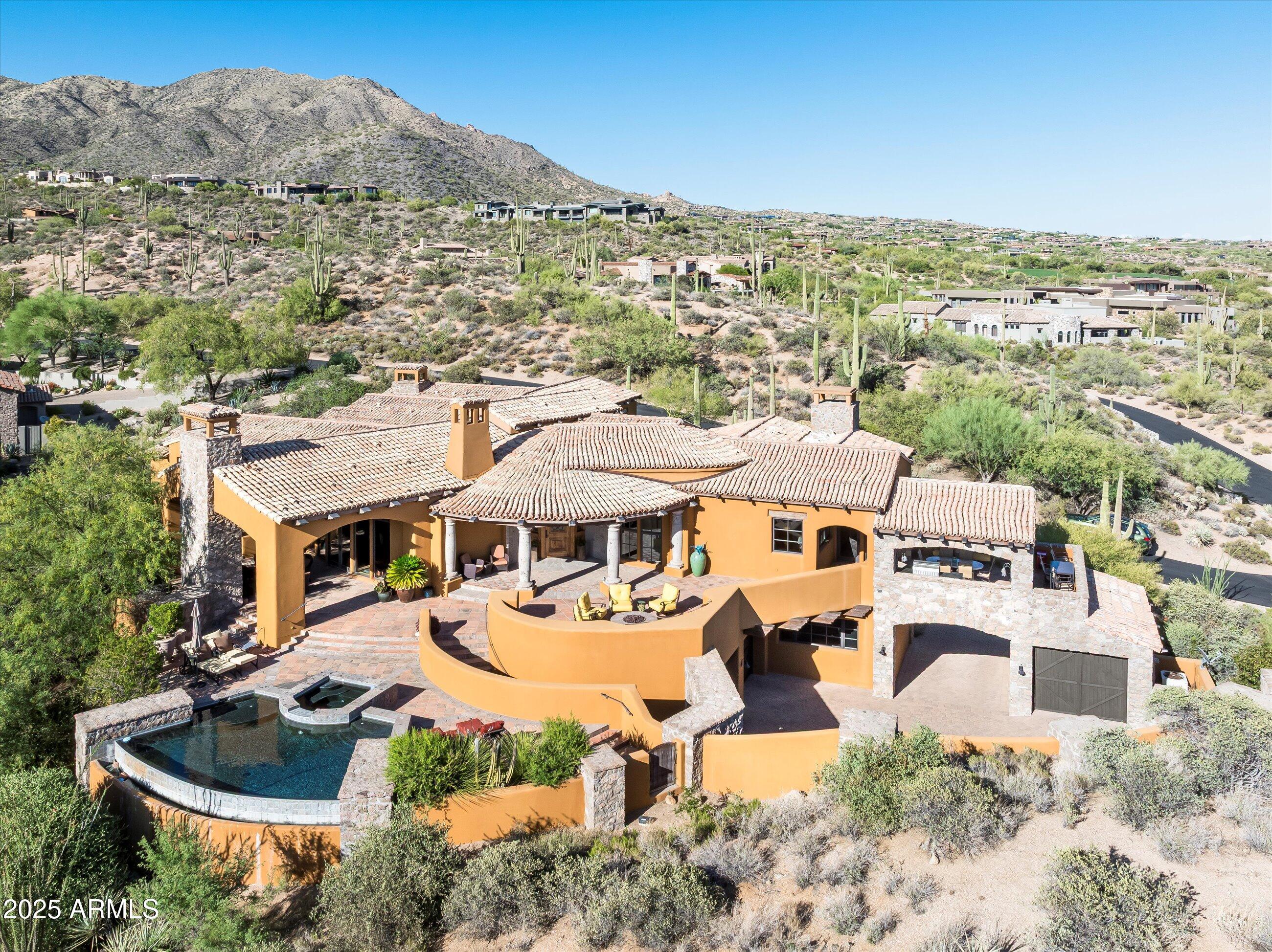 DESERT MOUNTAIN - Residential