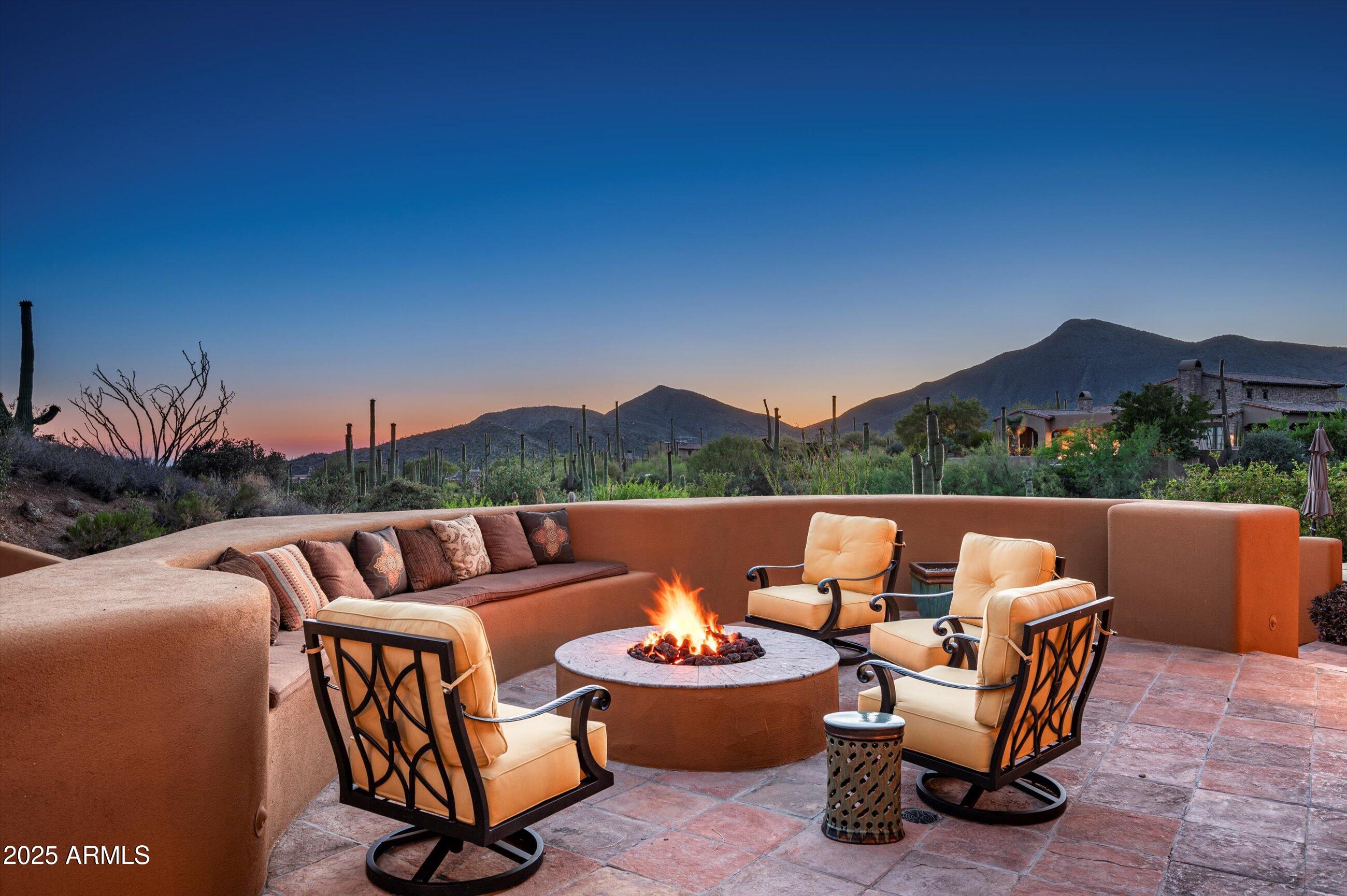 DESERT MOUNTAIN - Residential