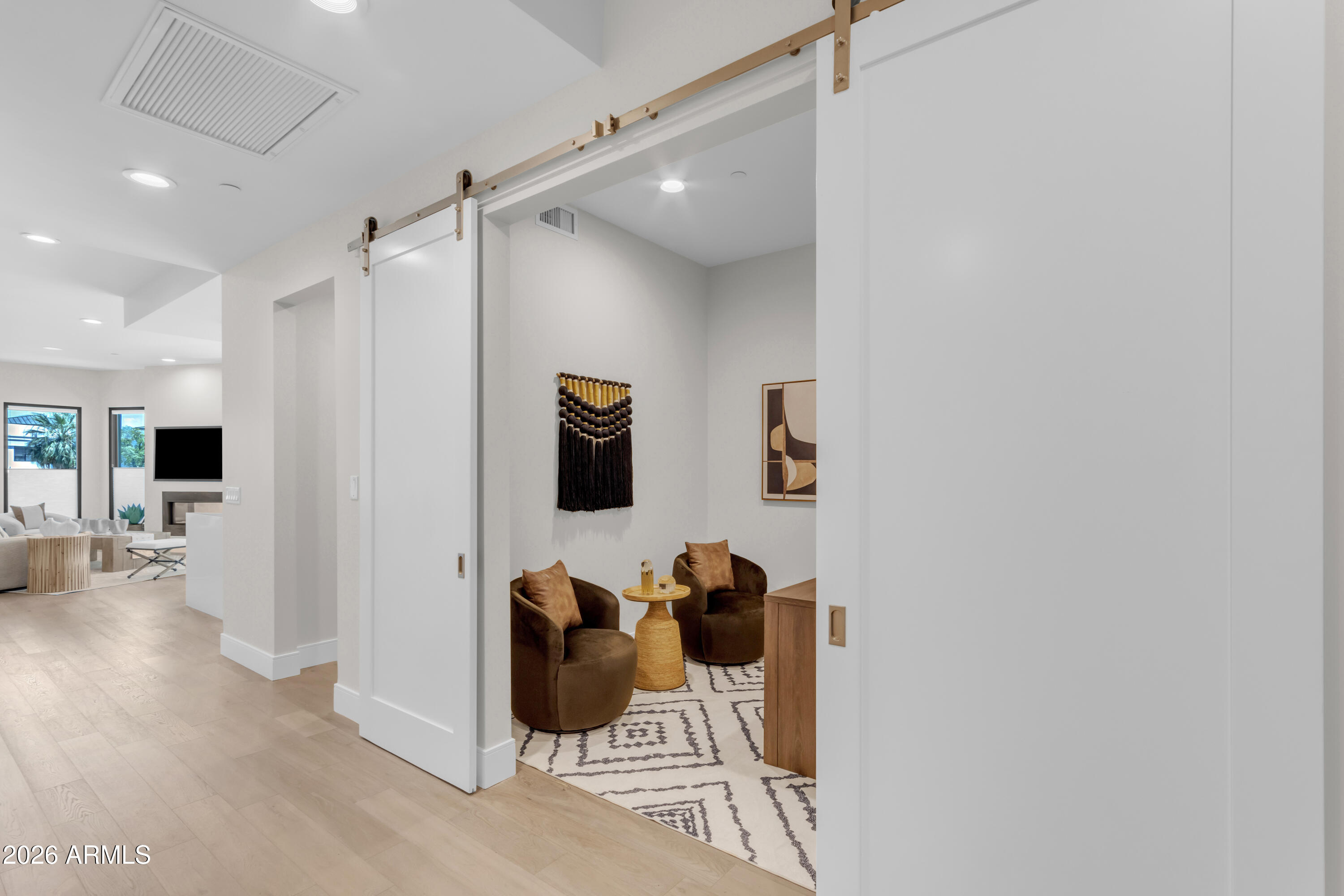 MAIN STREET PLACE CONDOMINIUM - Residential