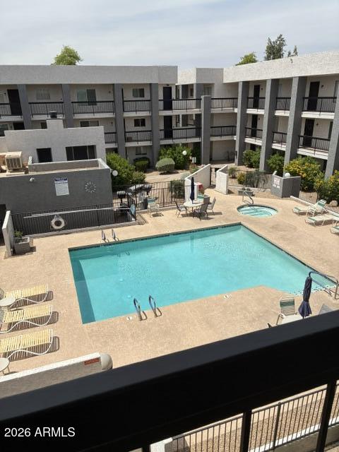 Opportunity to remodel or place tenant in gated community within walking distance to restaurants, shopping in Old Town, Spring training, top hospital, also near ASU and Fashion Square and everything else Scottsdale has to offer. Location is prime within the complex, 3RD FLOOR-END UNIT facing the community swimming pool. Elevator nearby.
Appliances updated 8 years ago. Last tenant stayed for 8 years! Location can't be beat at this price. Cats are allowed but must remain inside the home. One dog is allowed but only up to 15 pounds.