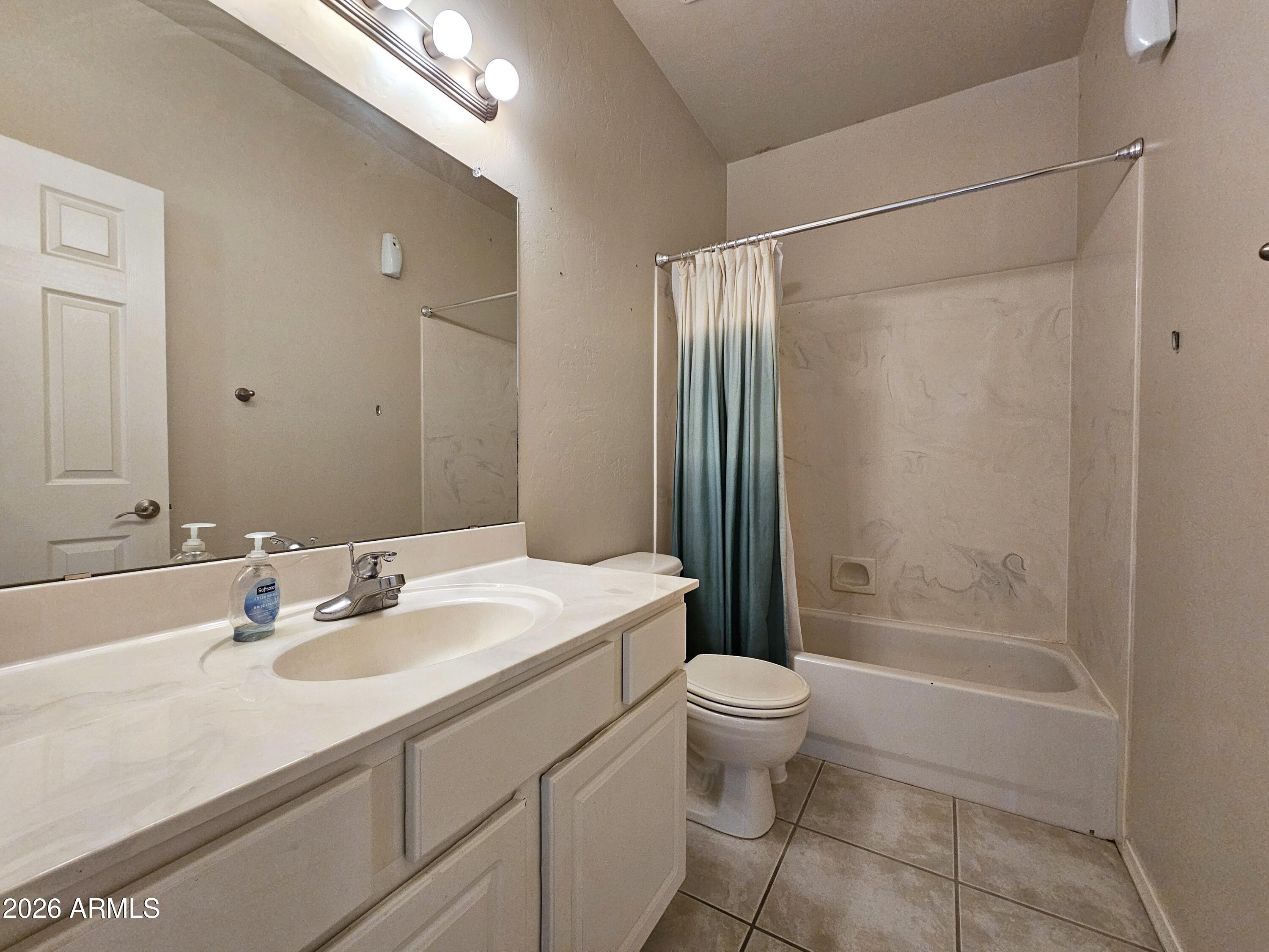 CASAS ADOBE - Residential
