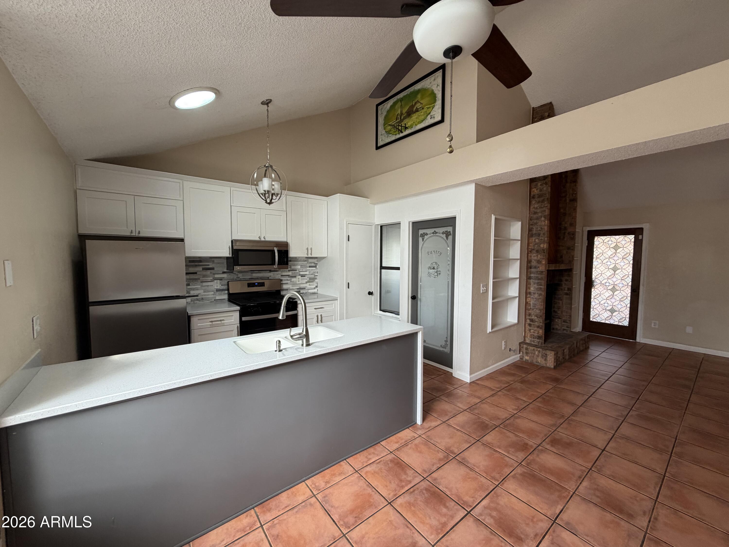 TRACT 110 SUB - Residential Lease