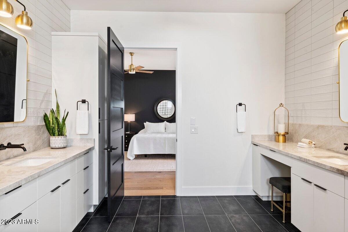 PARADISE HEIGHTS - Residential