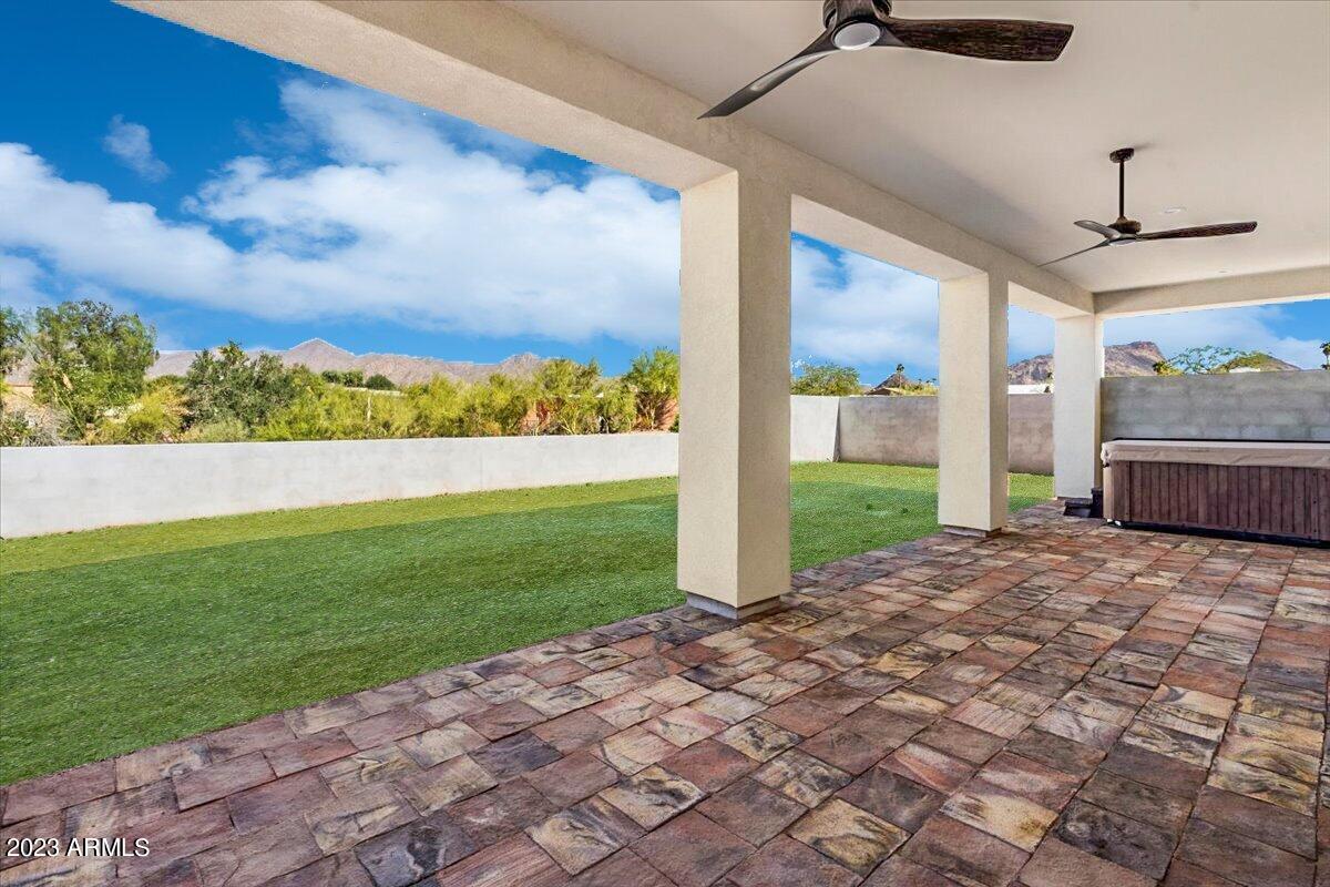 PARADISE HEIGHTS - Residential
