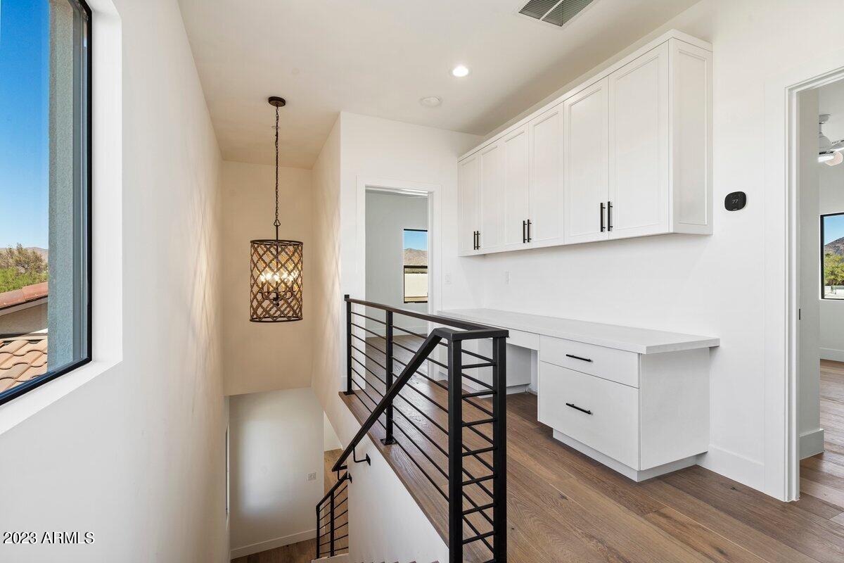PARADISE HEIGHTS - Residential
