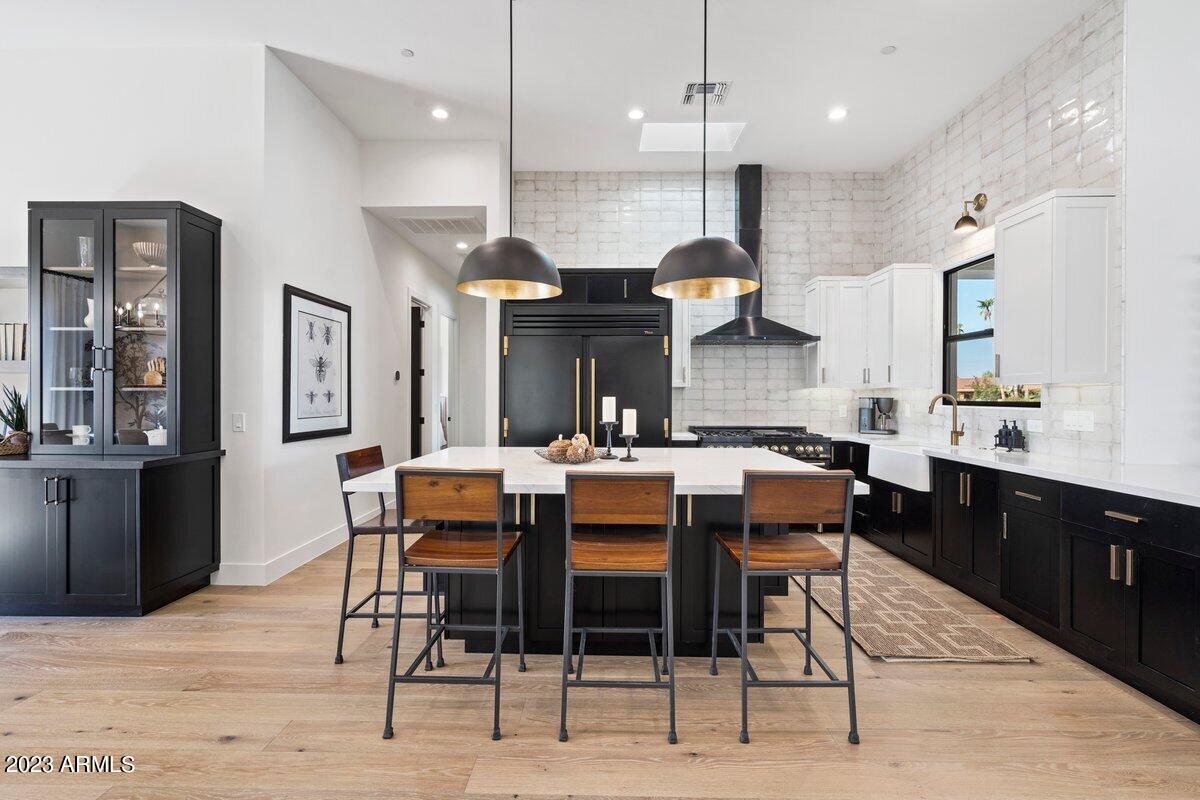 PARADISE HEIGHTS - Residential