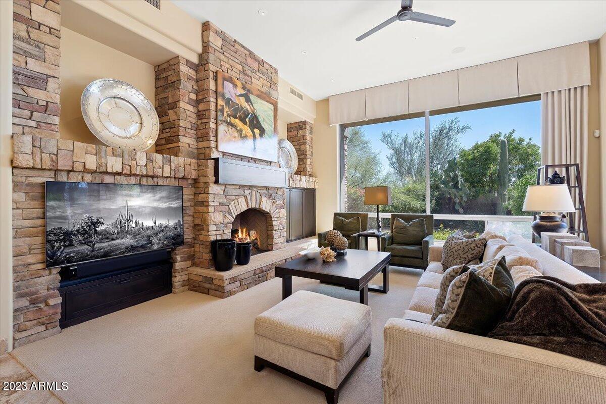 DESERT HIGHLANDS PHASE 1 - Residential