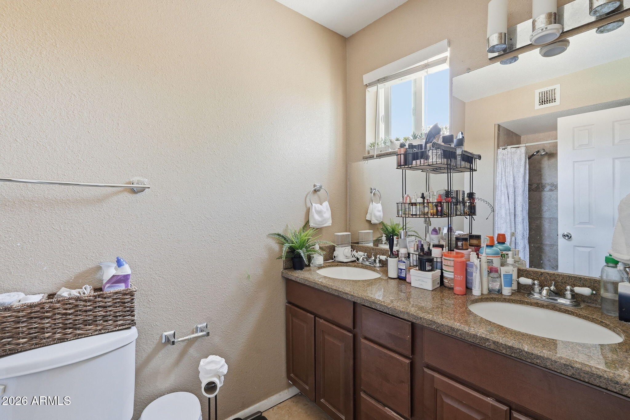 ALAMEDA MEADOWS 1 - Residential