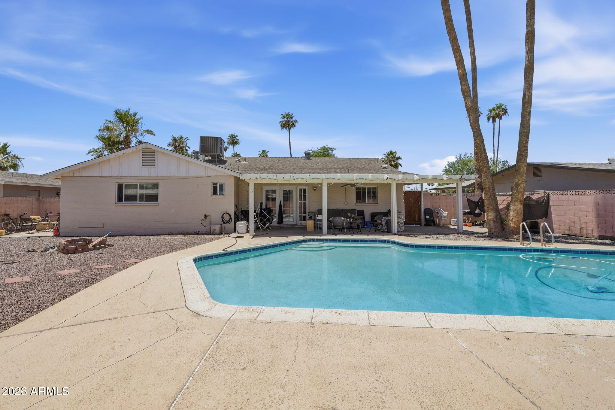 ALAMEDA MEADOWS 1 - Residential