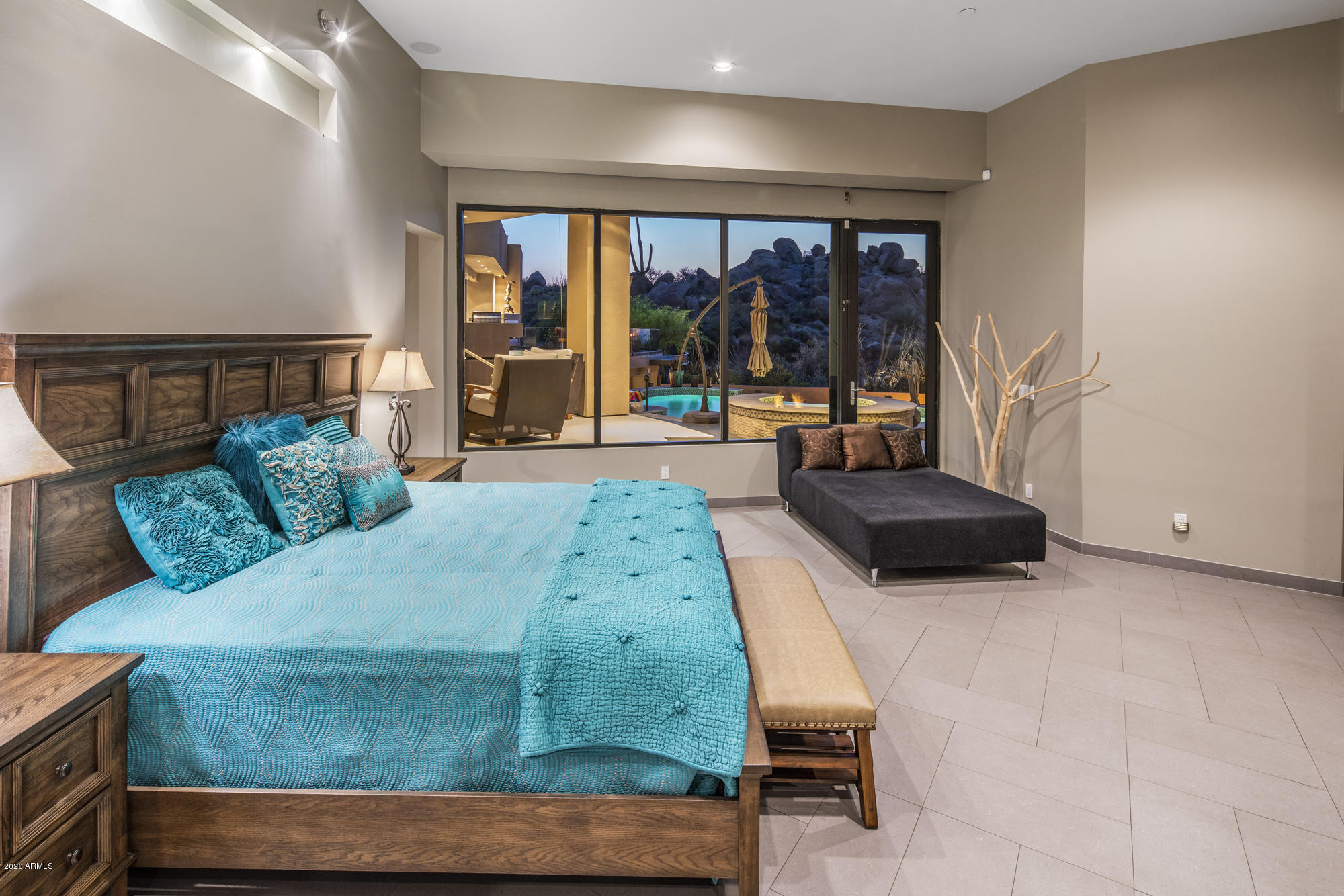 PINNACLE CANYON AT TROON NORTH - Residential