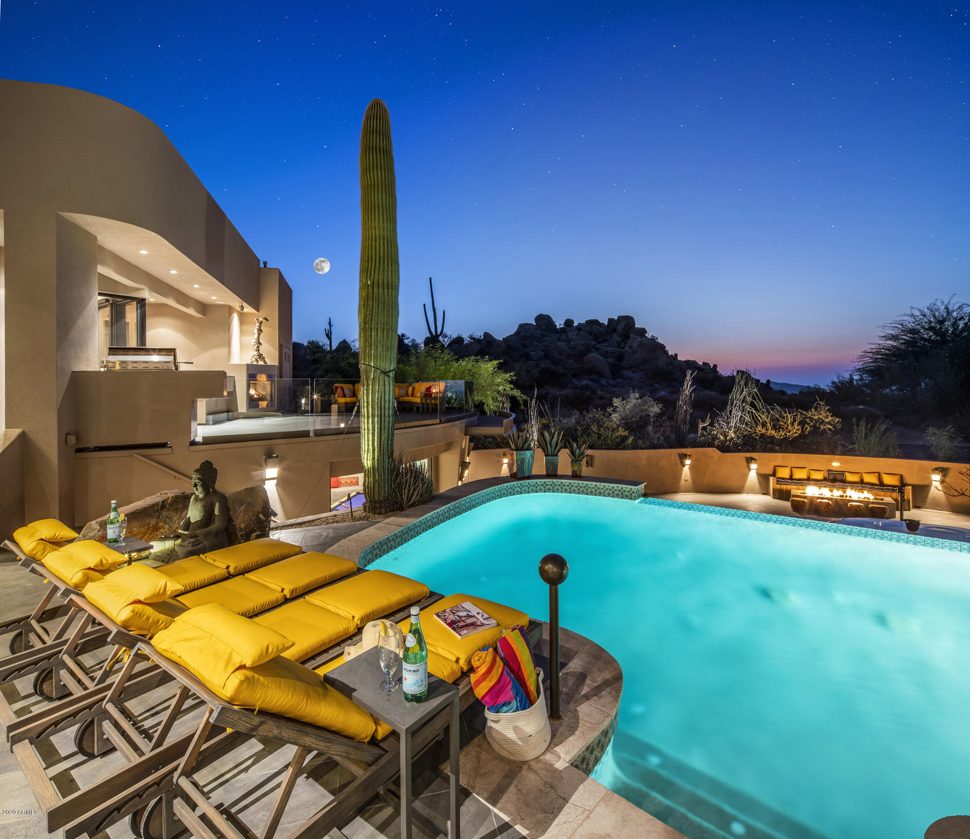PINNACLE CANYON AT TROON NORTH - Residential