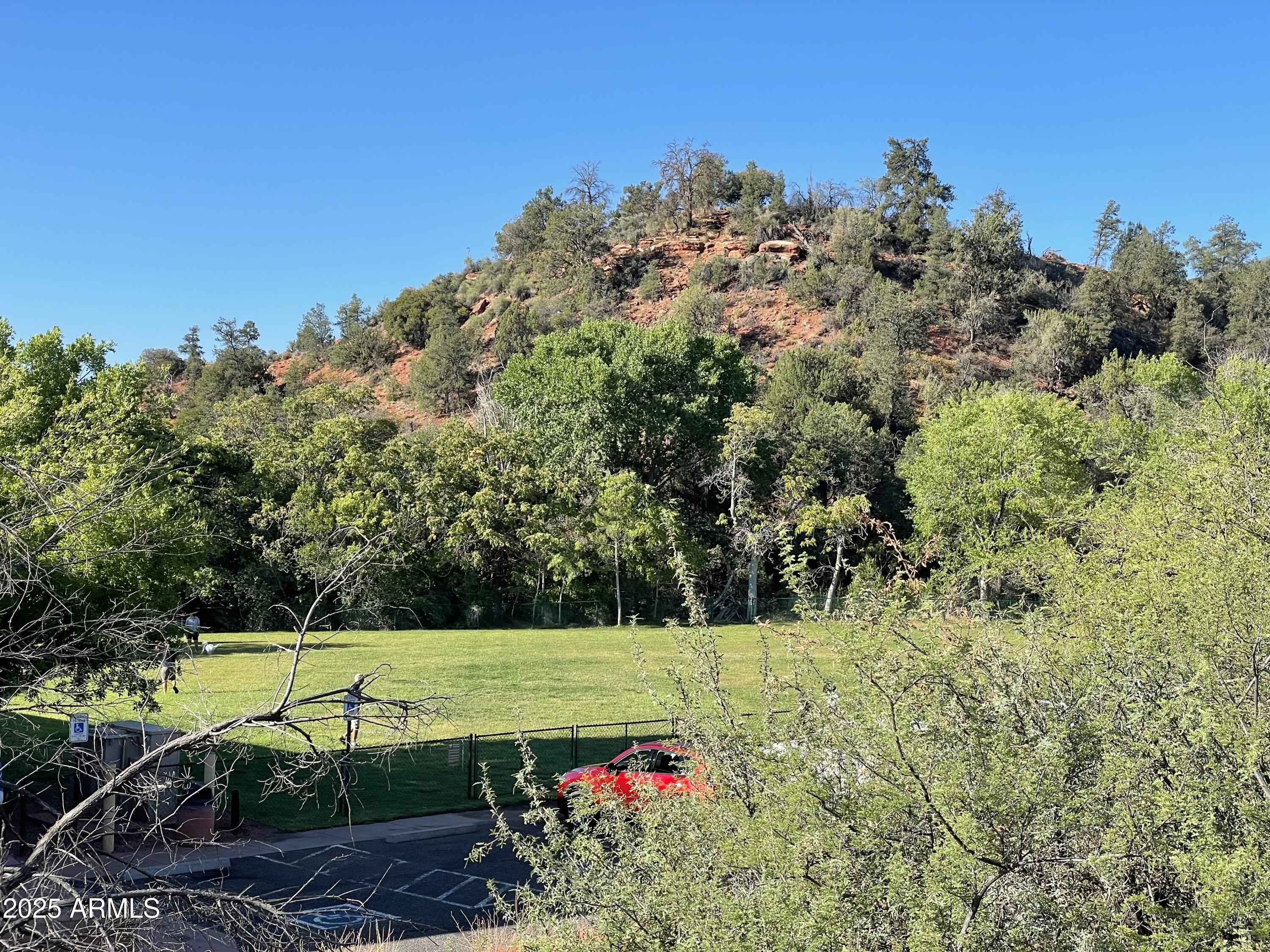 SKY RIDGE ESTATES - Land