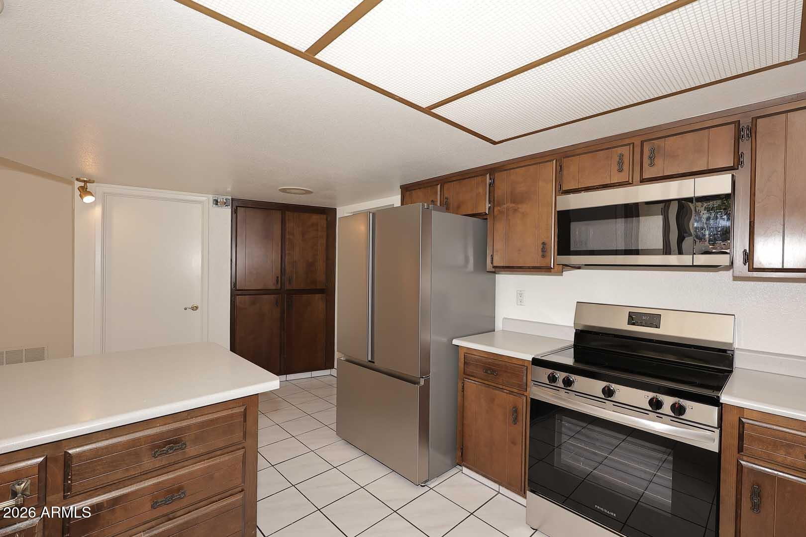 PASEO VILLAGE AMD - Residential