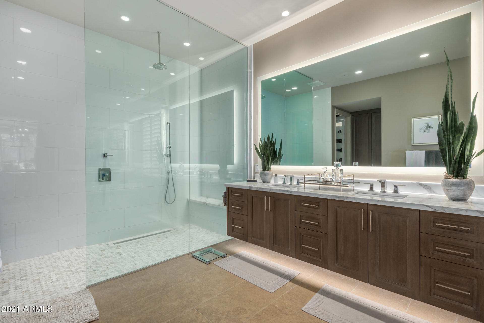 VILLAS AT MOUNTAIN SHADOWS 2 AMD - Residential