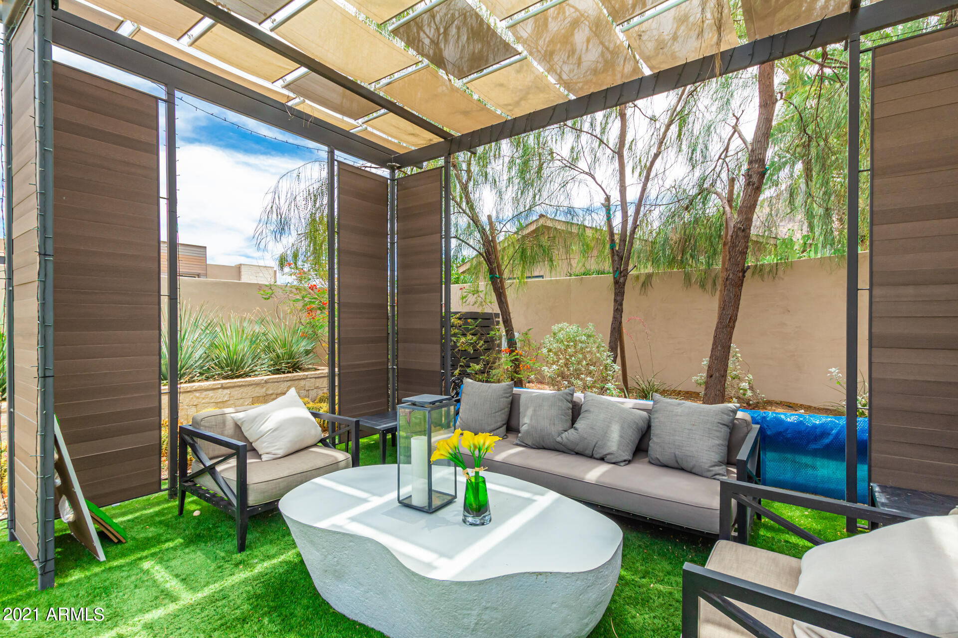VILLAS AT MOUNTAIN SHADOWS 2 AMD - Residential