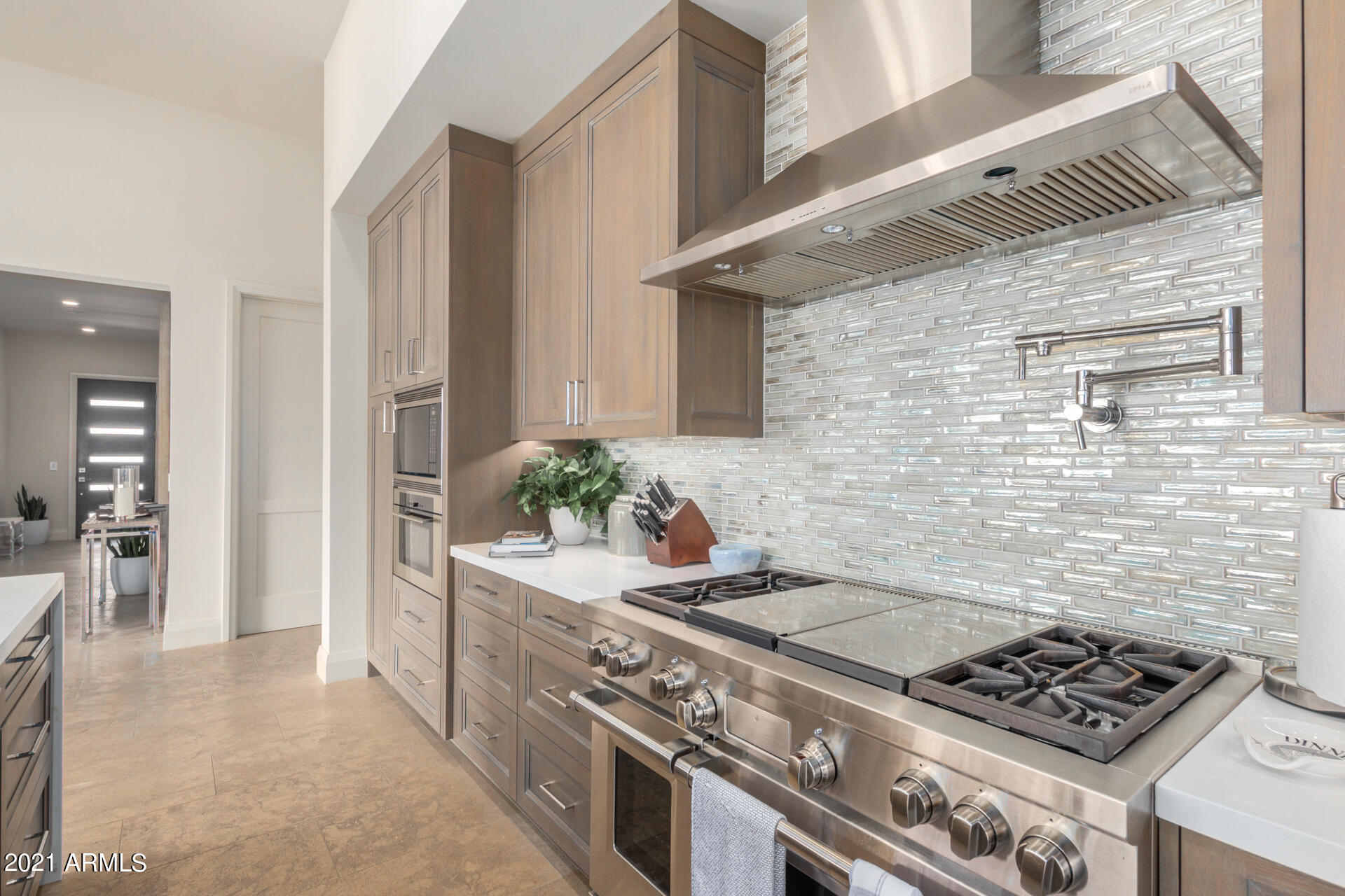 VILLAS AT MOUNTAIN SHADOWS 2 AMD - Residential
