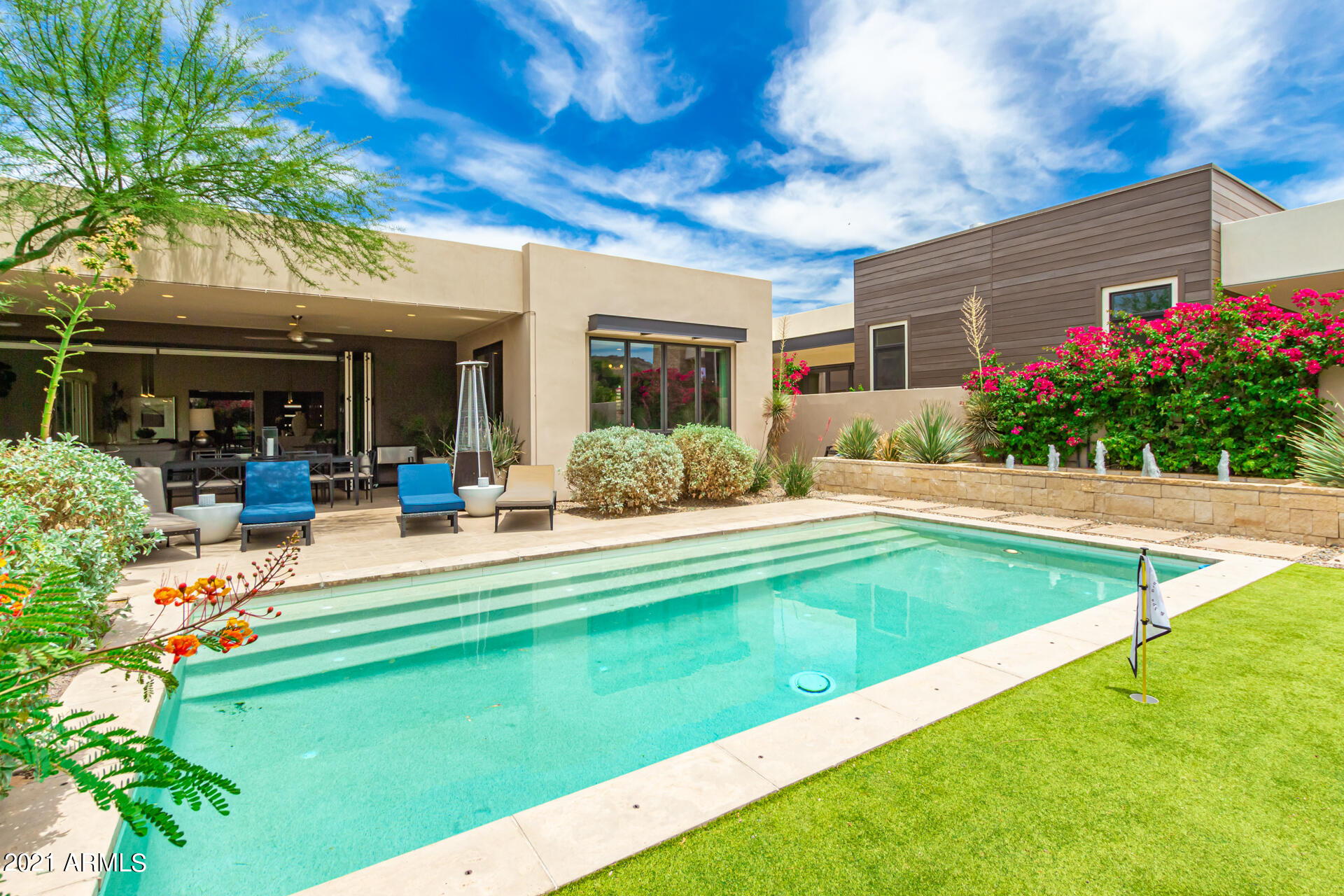 VILLAS AT MOUNTAIN SHADOWS 2 AMD - Residential