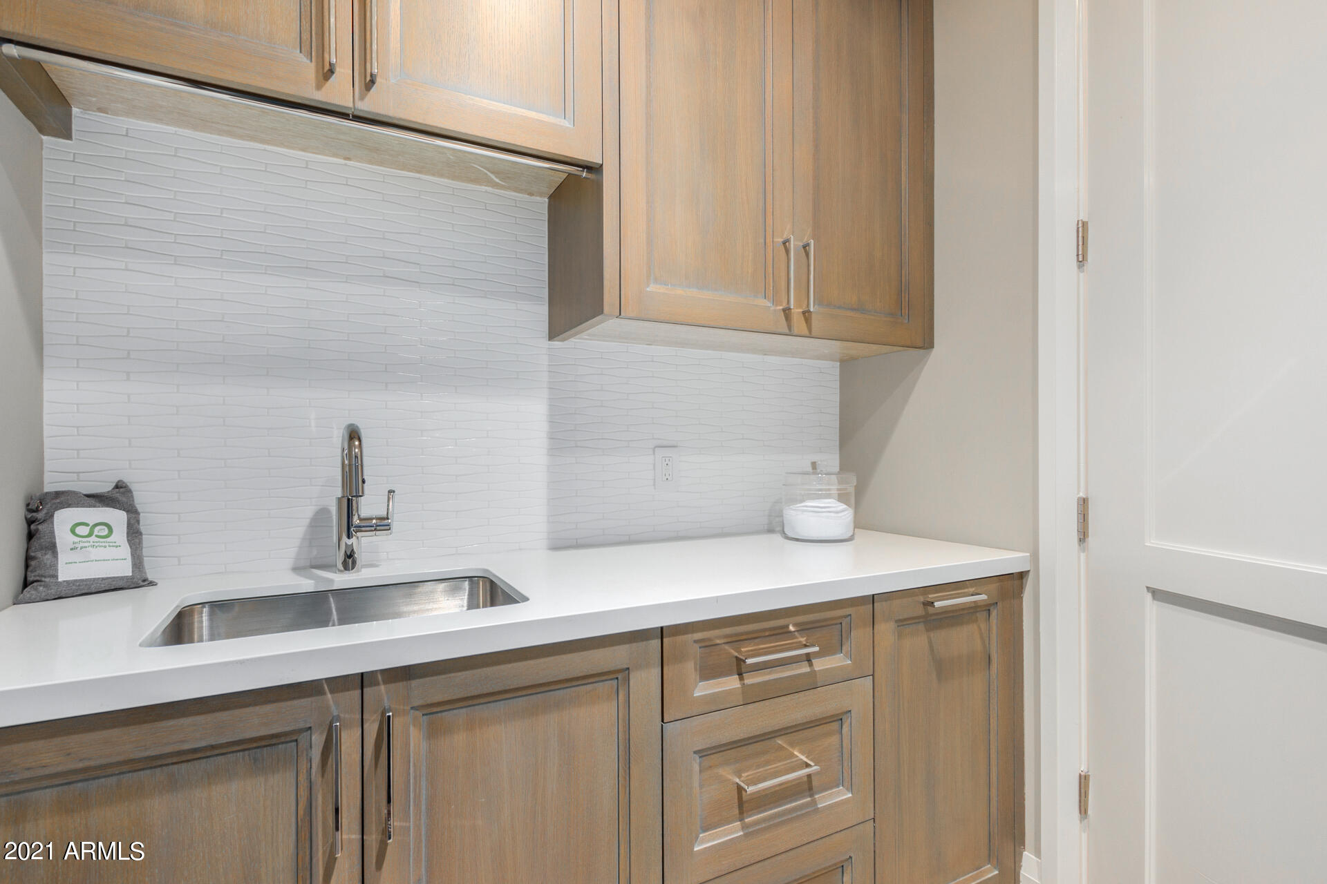 VILLAS AT MOUNTAIN SHADOWS 2 AMD - Residential