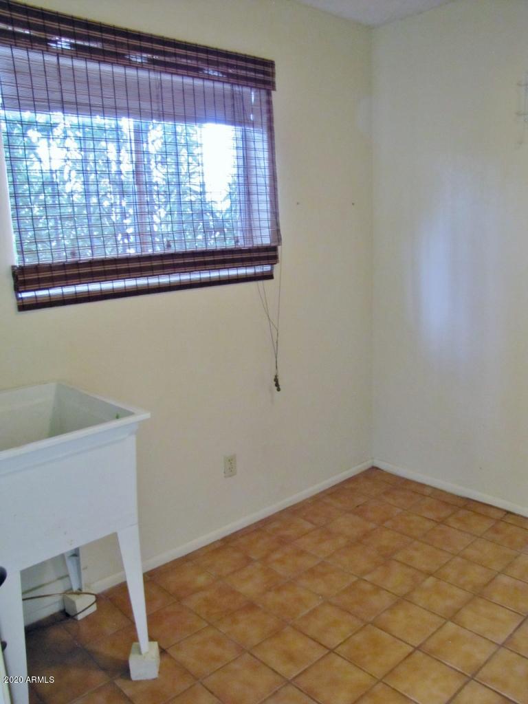 PUEBLO DEL SOL VILLAGE ONE UNIT B - Residential Lease